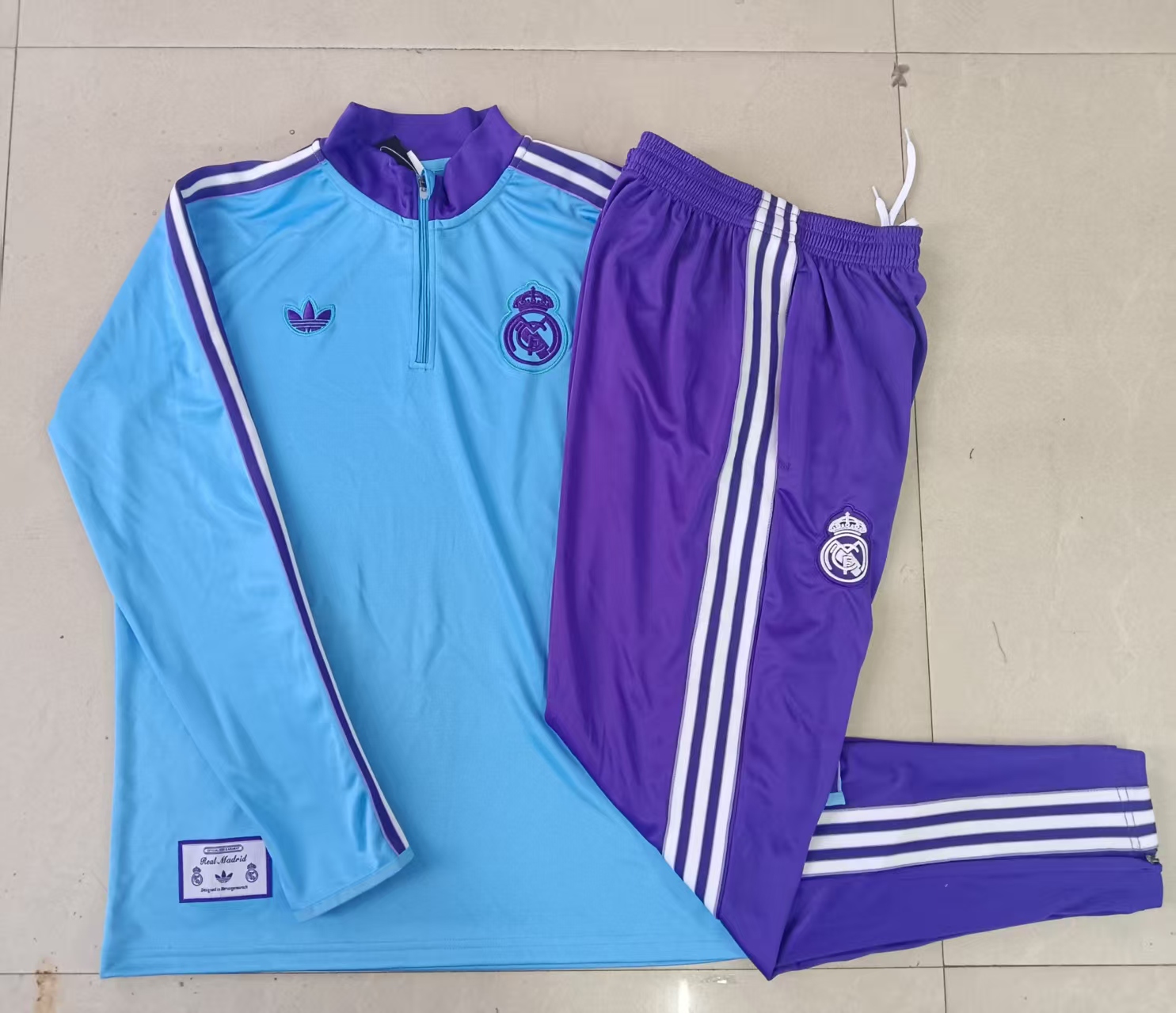 Kids Real Madrid Training Kit (Sweatshirt+Pants) Light Blue 2025/26 - sinoshirt