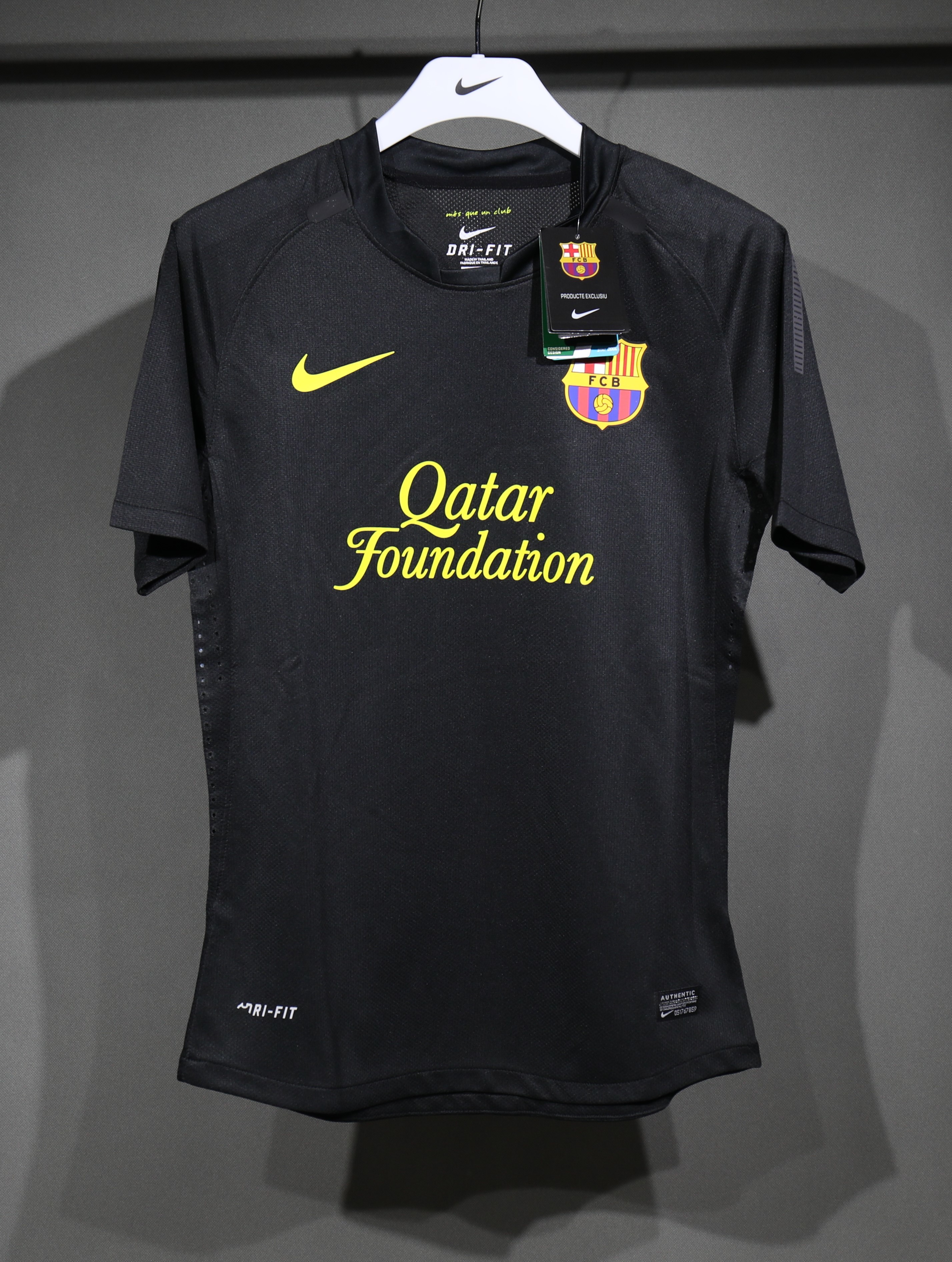 Authentic Barcelona Retro Jersey Away Soccer Shirt 2011-12 - sinoshirt