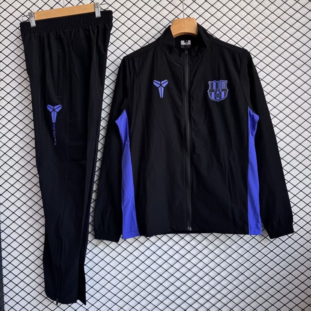 Barcelona Windbreaker With Pants Black 2025/26 - sinoshirt