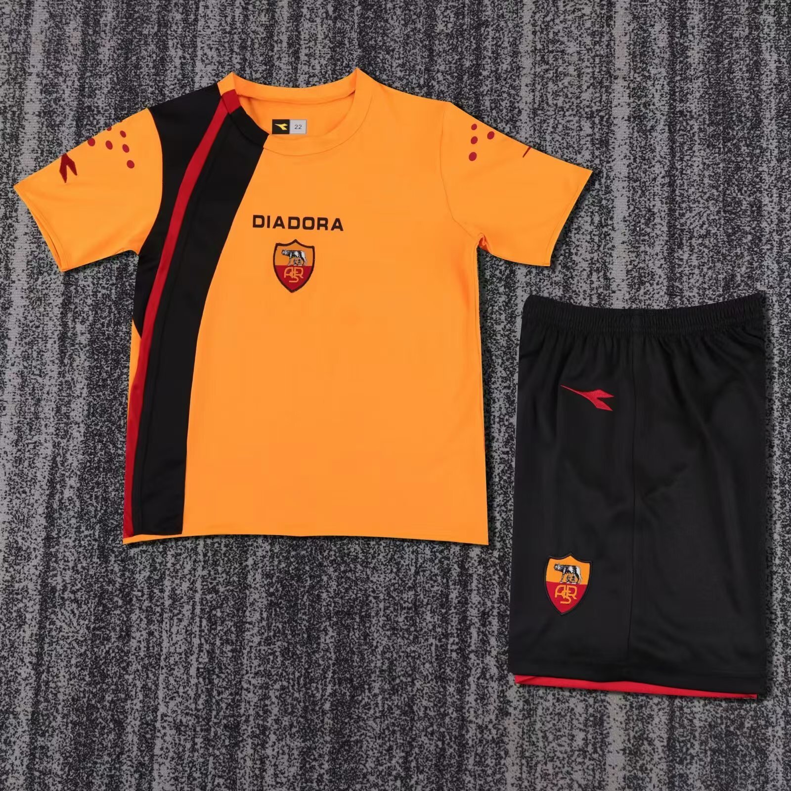Roma Retro Soccer Jersey Home Kids Kit Jersey+Shorts 2005/06 - sinoshirt