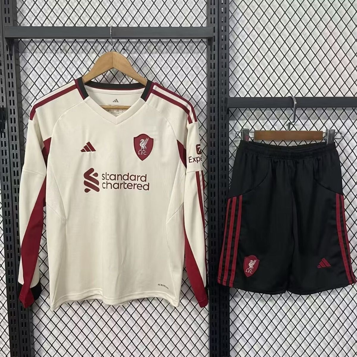 Liverpool Football Jersey Away Kids Long Sleeve Kit Jersey+Shorts 2025/26 - sinoshirt