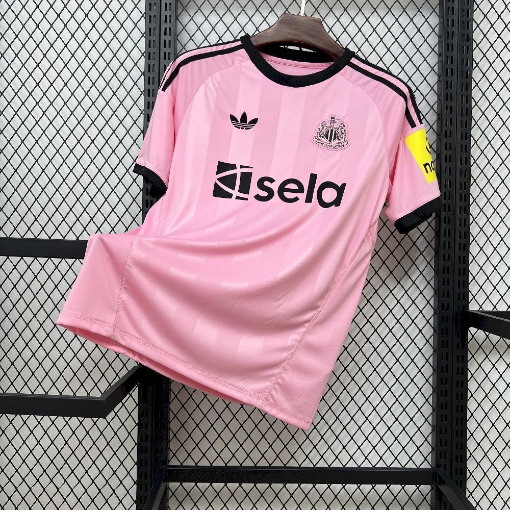 Newcastle United Football Jersey Goalkeeper Custom Shirt 2025/26 - sinoshirt