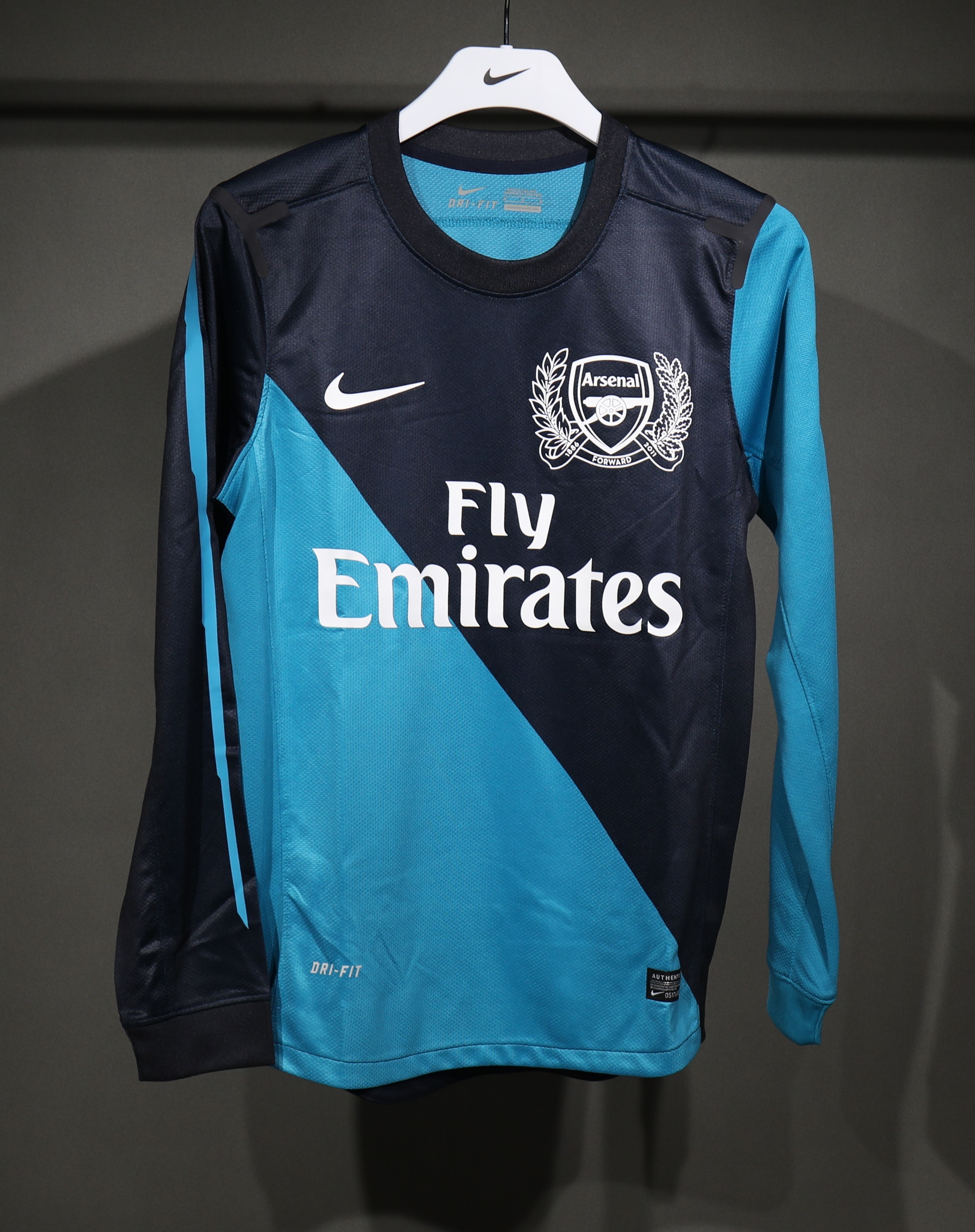 Arsenal Authentic Soccer Retro Jersey Away Long Sleeve Shirt 2011-12 - sinoshirt