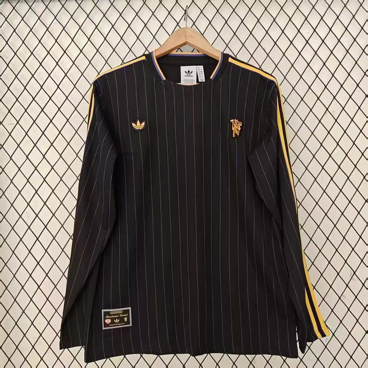 Manchester United Football Jersey Terrace Icons Long Sleeve Special Edition Custom Shirt 2025/26 - sinoshirt