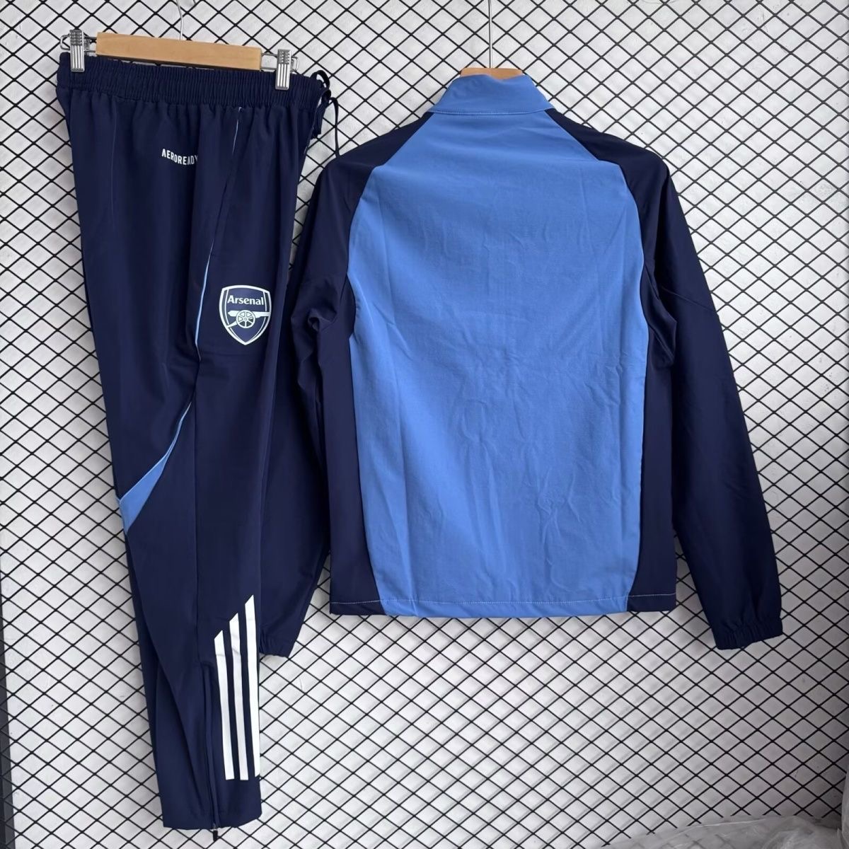 Arsenal Windbreaker With Pants Blue 2025/26 - sinoshirt
