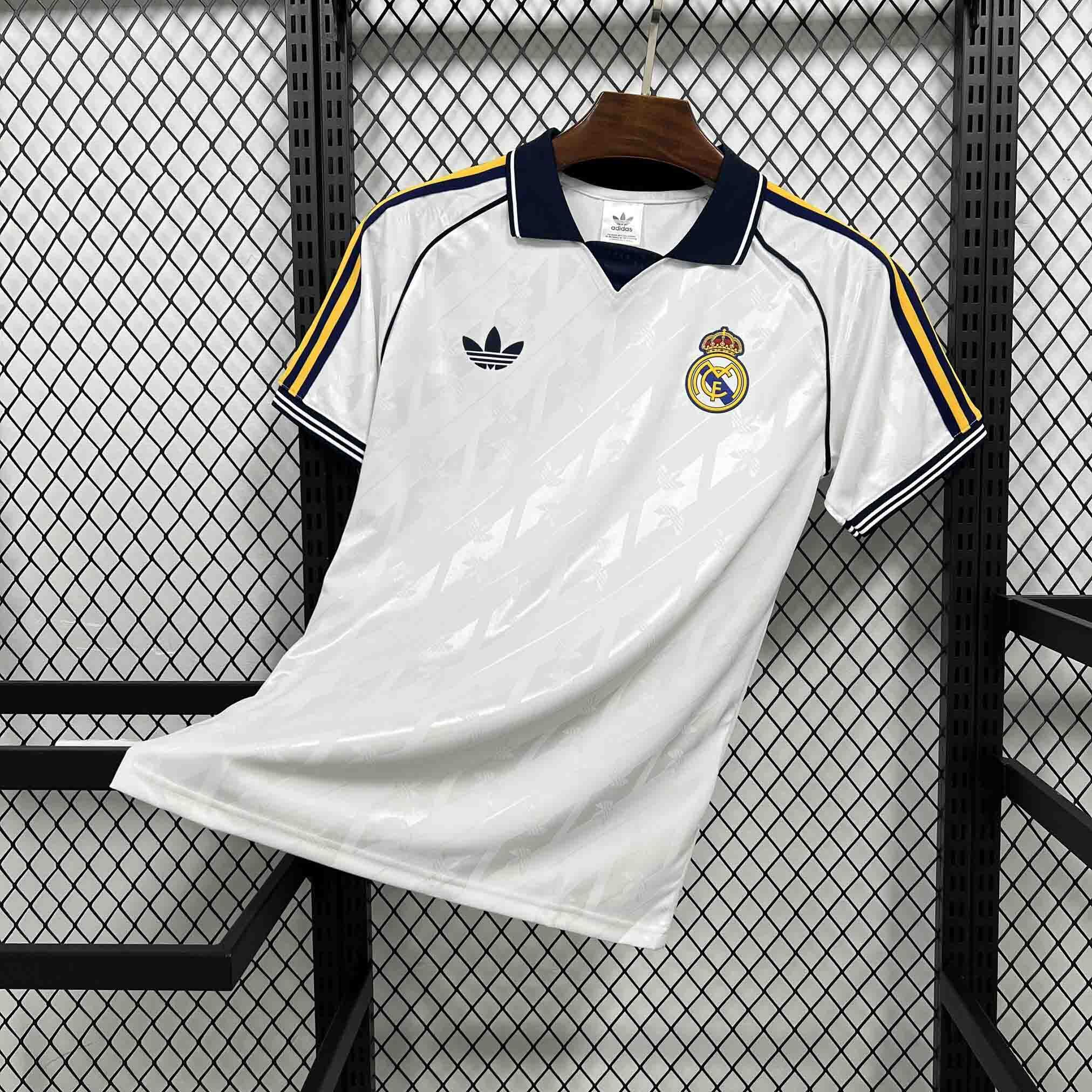 Real Madrid Football Jersey Third Away Custom Shirt 2026/27 - sinoshirt