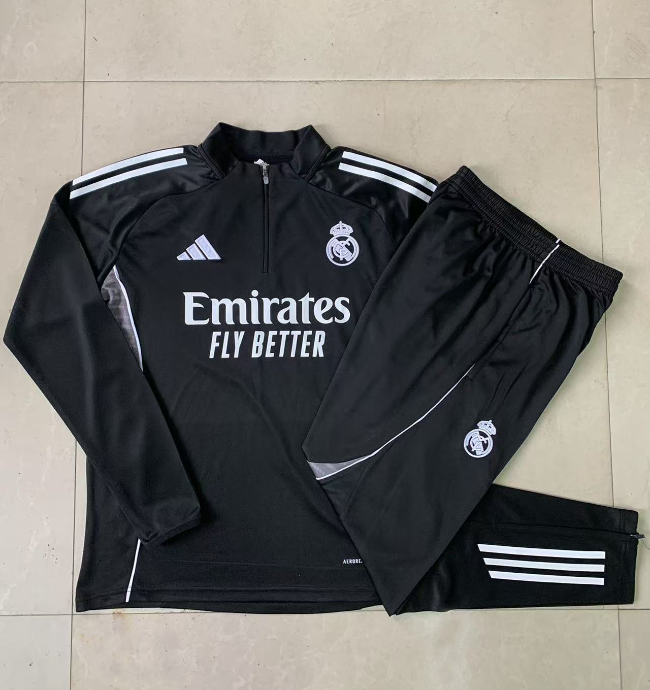 Kids Real Madrid Training Kit (Sweatshirt+Pants) Black 2025/26 - sinoshirt