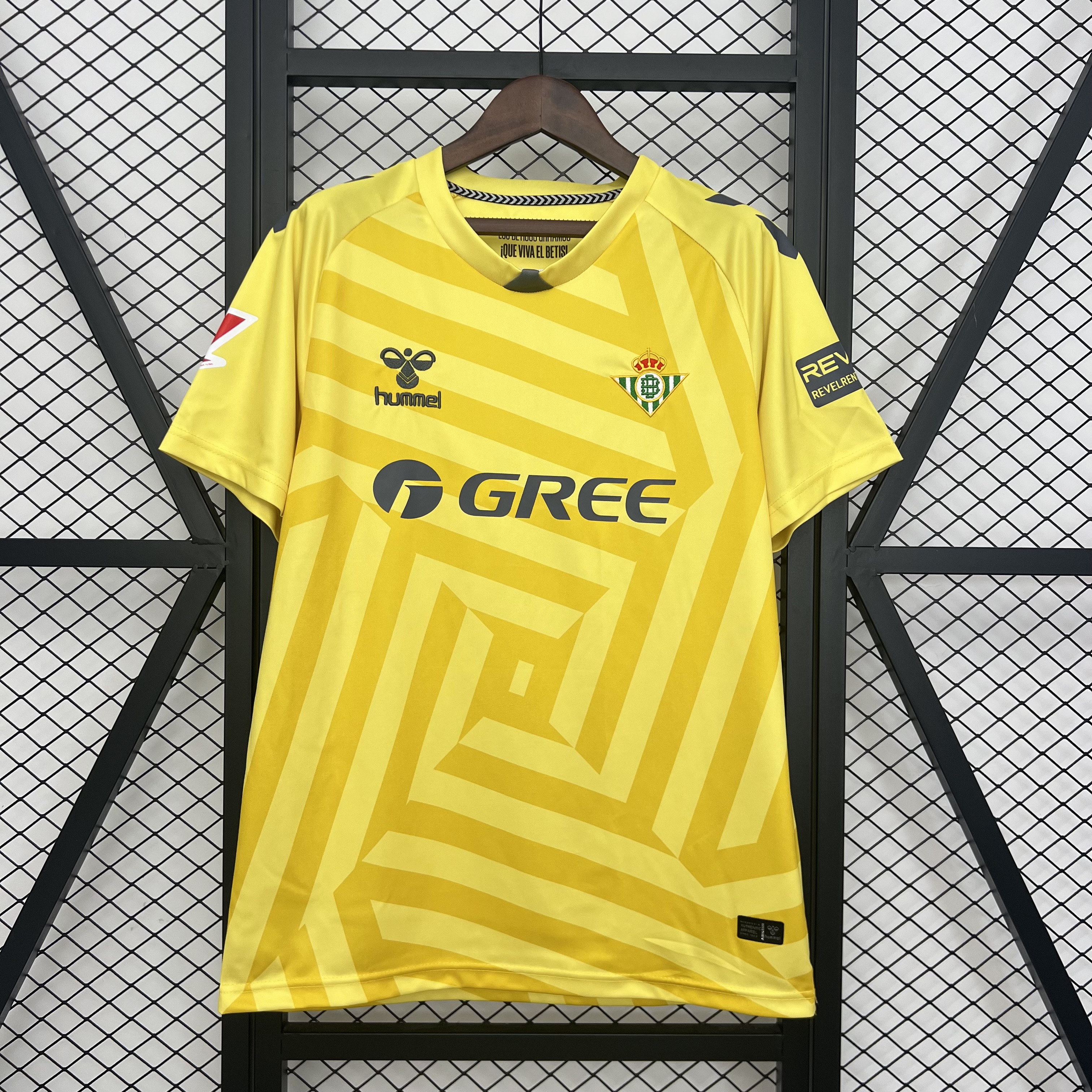 Real Betis Yellow Goalkeeper Custom Soccer Jersey 2025/26 - sinoshirt