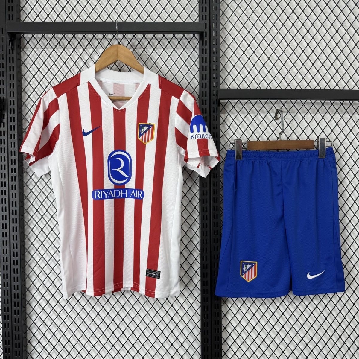 Atletico Madrid Soccer Jersey Home Kids Kit Jersey+Shorts 2025/26 - sinoshirt