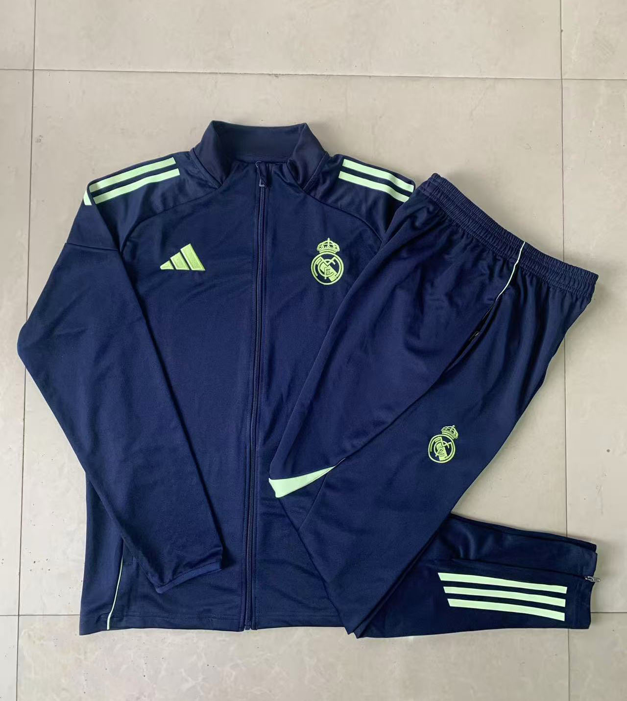 Kids Real Madrid Training Kit (Jacket+Pants) Cyan 2025/26 - sinoshirt