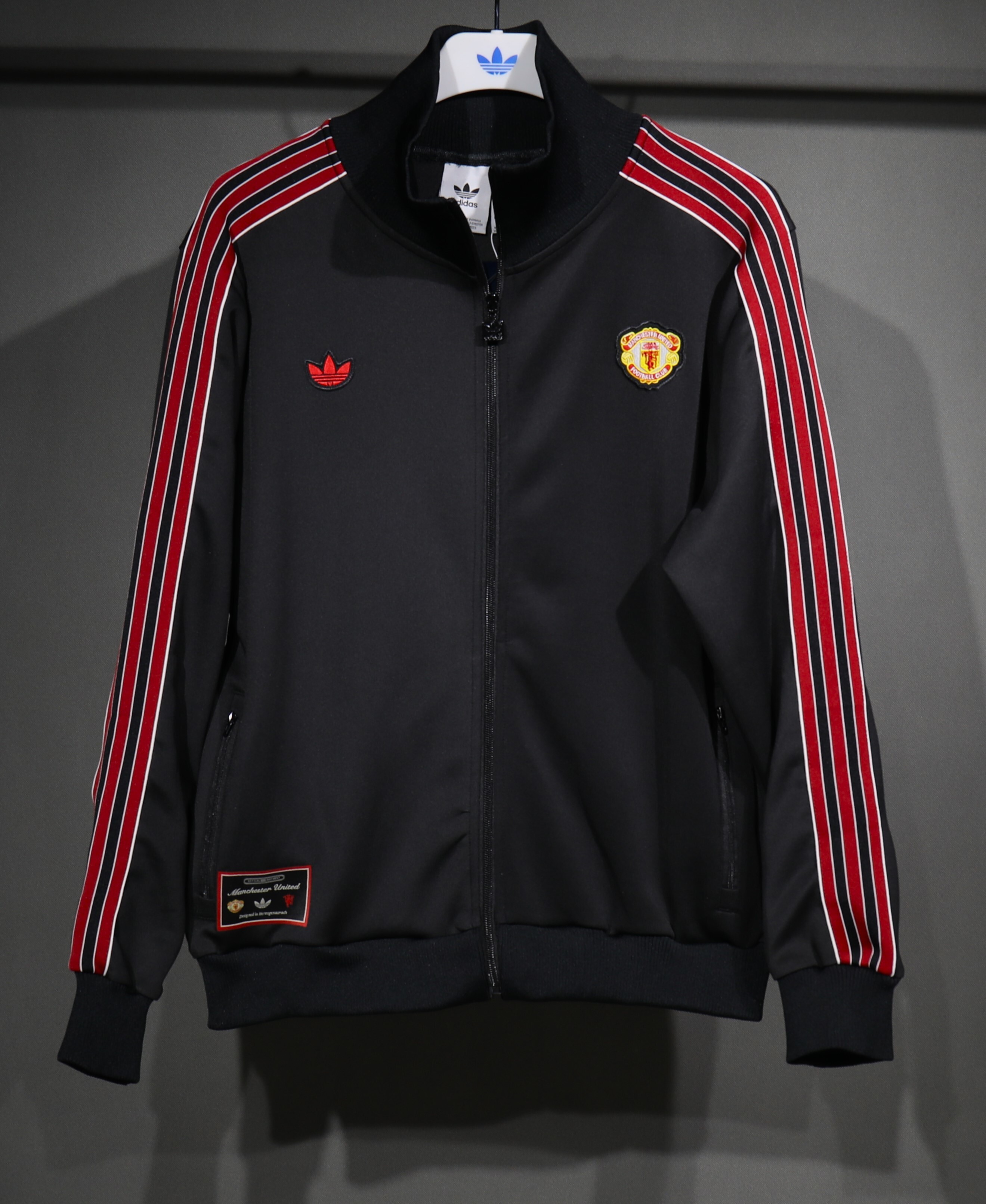 Manchester United Terrace Icons Training Kit (Jacket+Pants) Black 2025/26 - sinoshirt