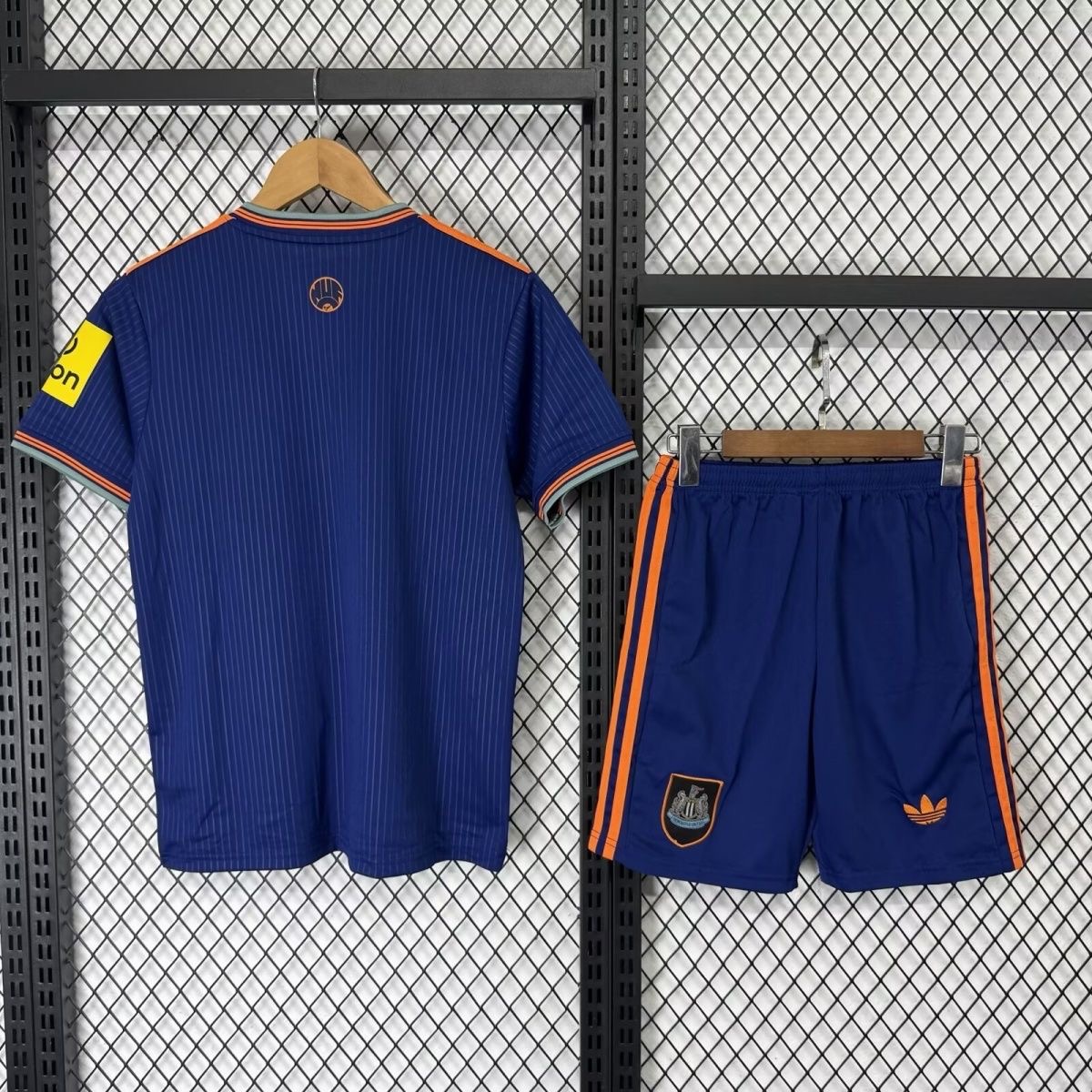 Newcastle United Football Jersey Third Away Kids Kit Jersey+Shorts 2025/26 - sinoshirt