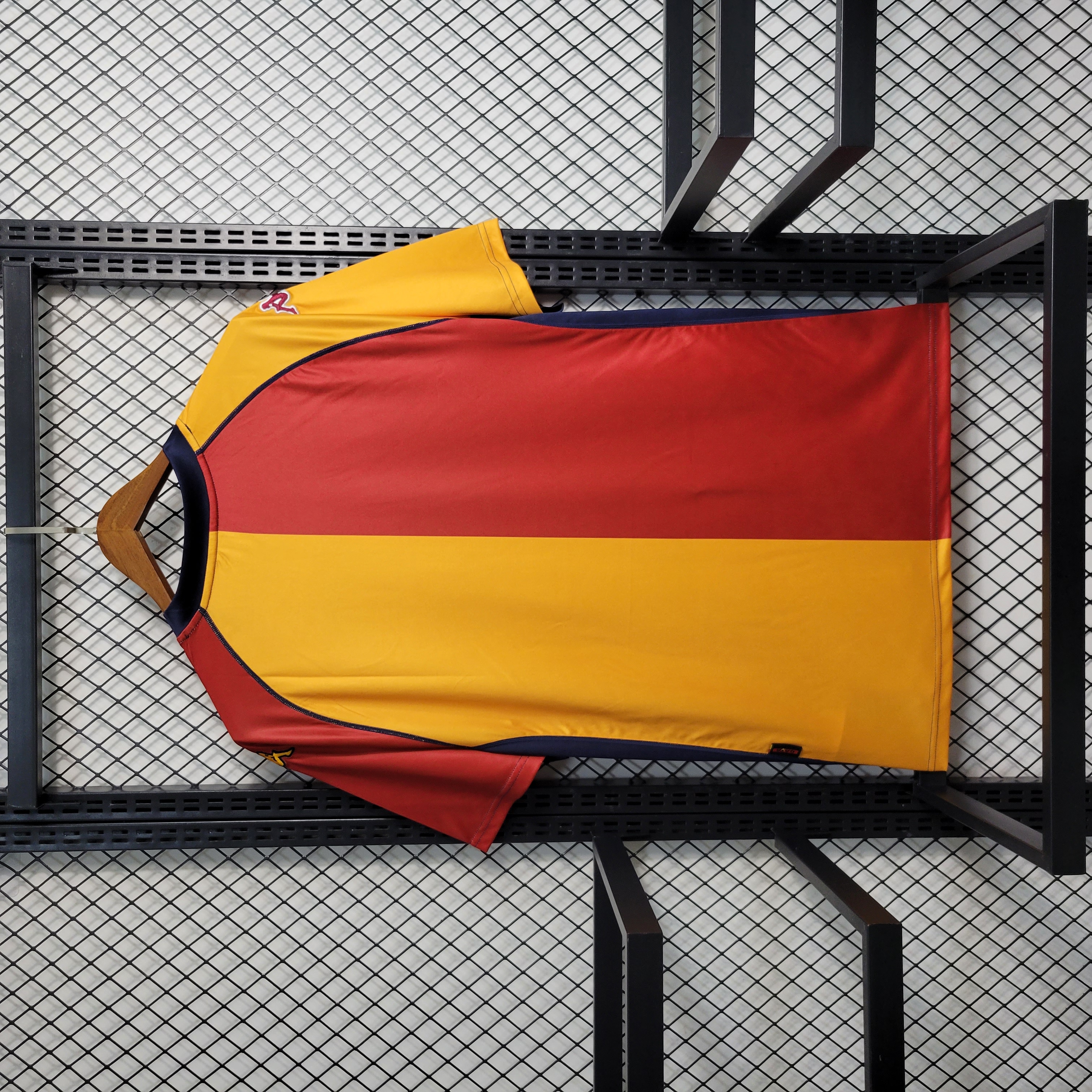 Roma Retro Soccer Jersey Home Custom Shirt 2001/02 - sinoshirt