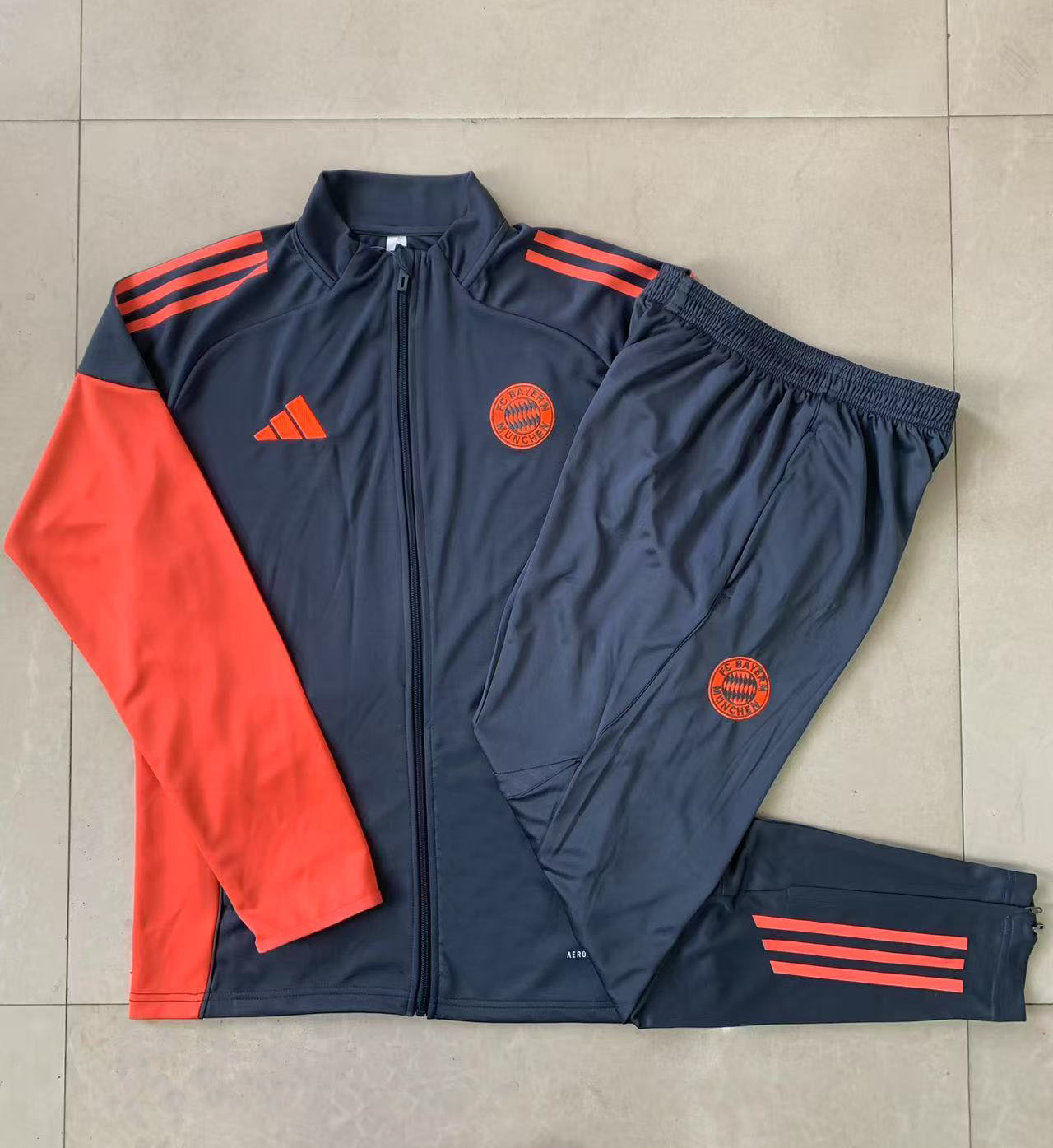 Kids Bayern Munich Training Kit (Jacket+Pants) Deep Grey 2025/26 - sinoshirt