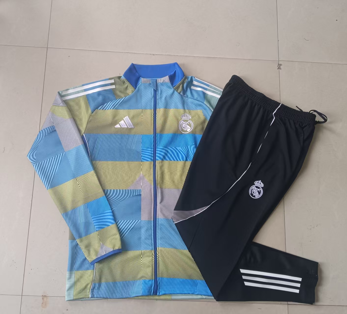 Kids Real Madrid Training Kit (Jacket+Pants) Green 2025/26 - sinoshirt