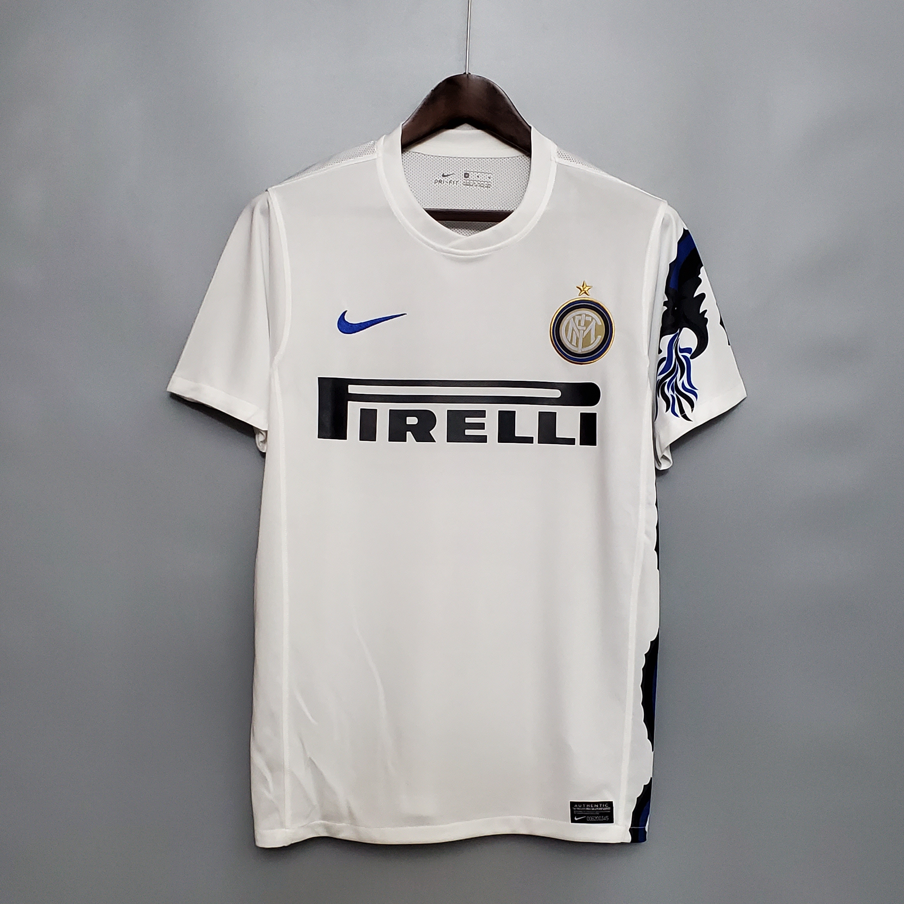 Inter Milan Retro Soccer Jersey Away Custom Shirt 2010/11 - sinoshirt