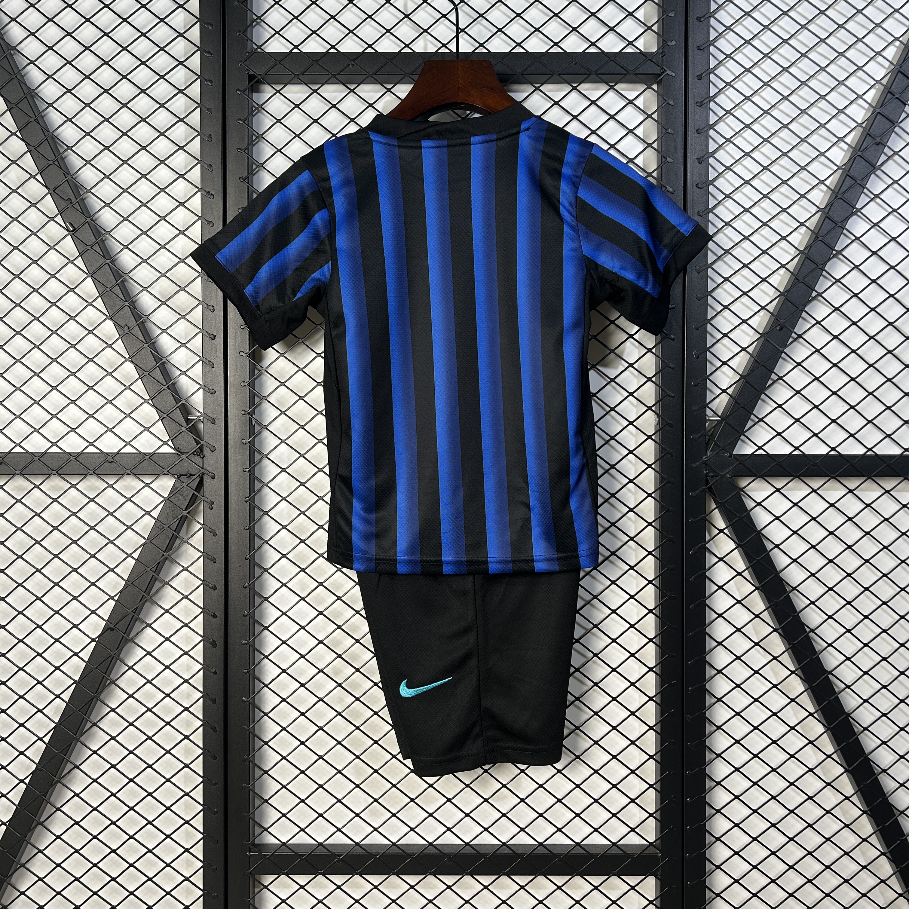Inter Milan Soccer Jersey Home Kids Kit Jerseys+Shorts 2025/26 - sinoshirt