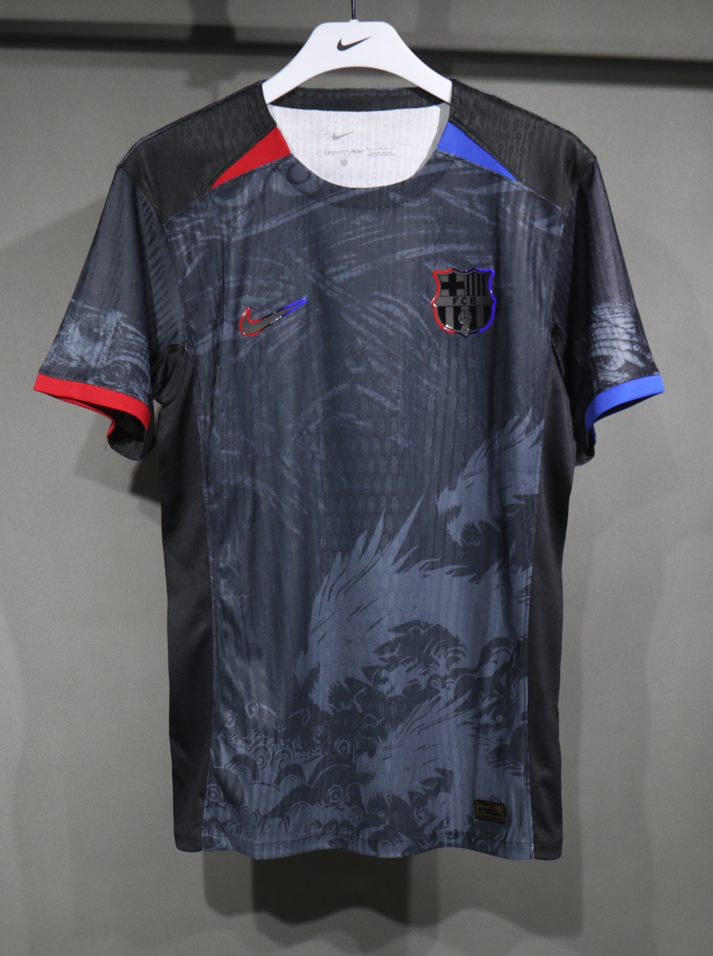 Barcelona Authentic Soccer Jersey Black Dragon Special Edition Shirt 2025/26 - sinoshirt