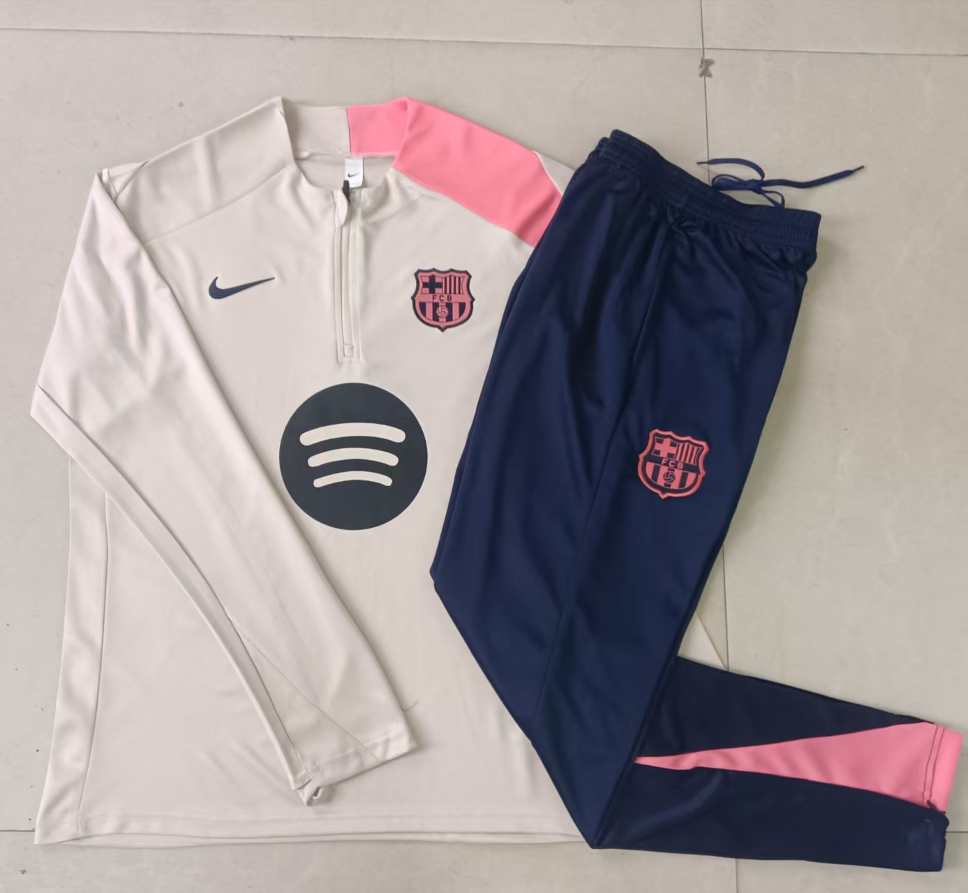 Kids Barcelona Training Kit (Sweatshirt+Pants) Beige 2025/26 - sinoshirt