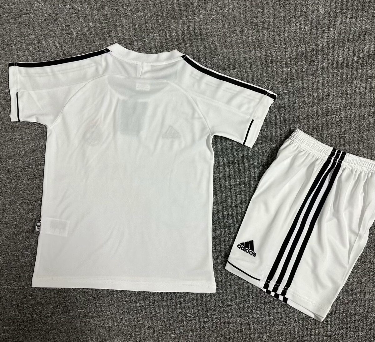 Real Madrid Retro Jersey Home Kids Kit Jersey+Shorts 2003-04 - sinoshirt