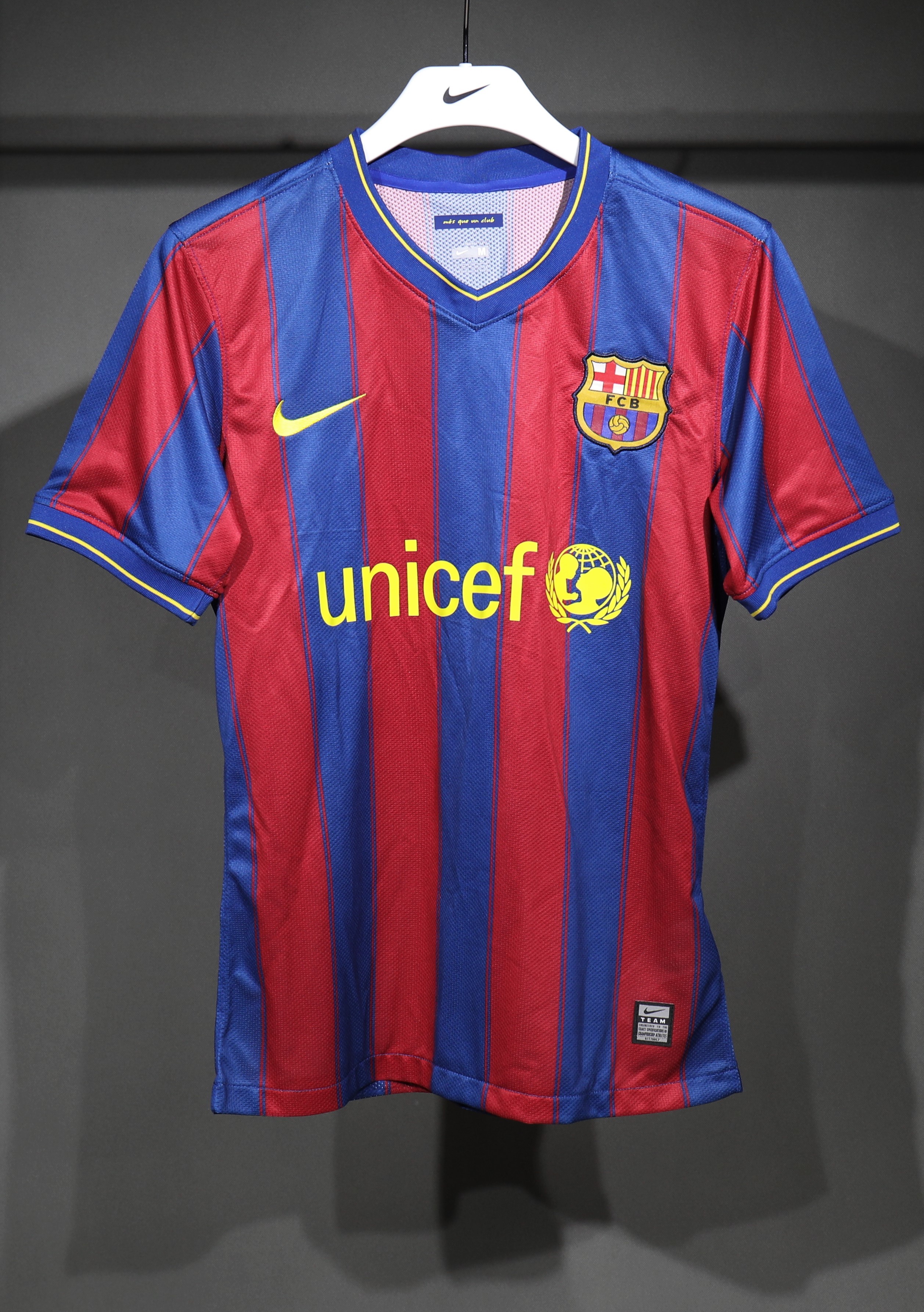 Authentic Barcelona Retro Jersey Home Soccer Shirt 2009-10 - sinoshirt
