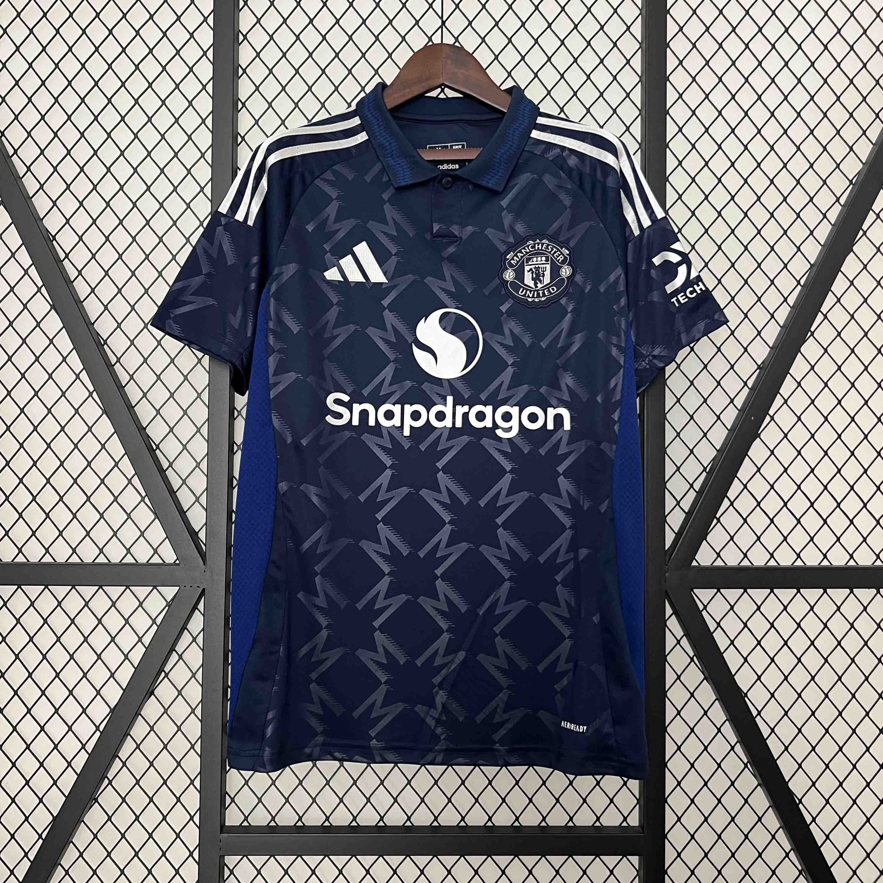 Manchester United Away Football Jersey Shirt 2024/25 - sinoshirt