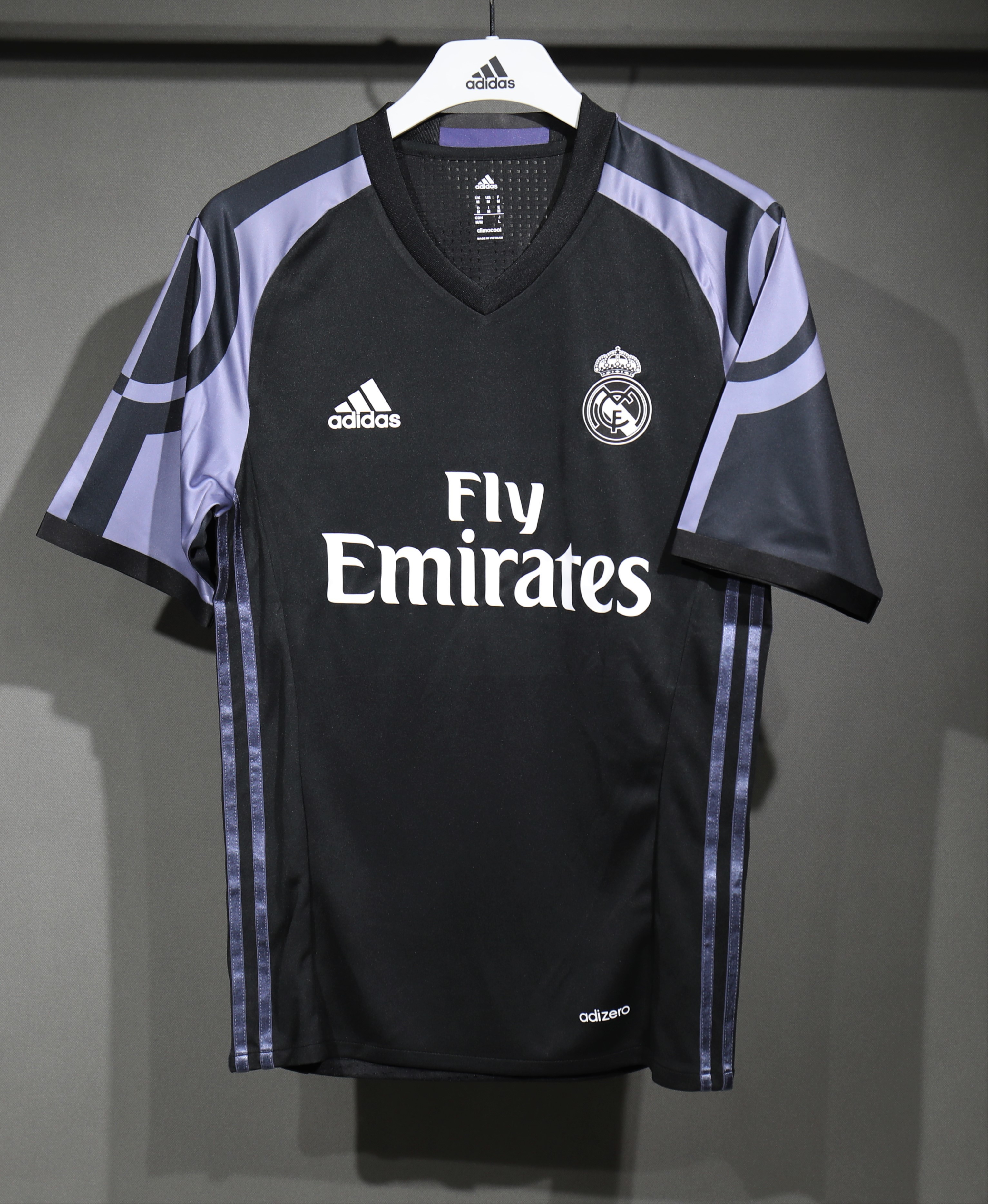 Real Madrid Authentic Retro Jersey Third Away Soccer Shirt 2016/17 - sinoshirt