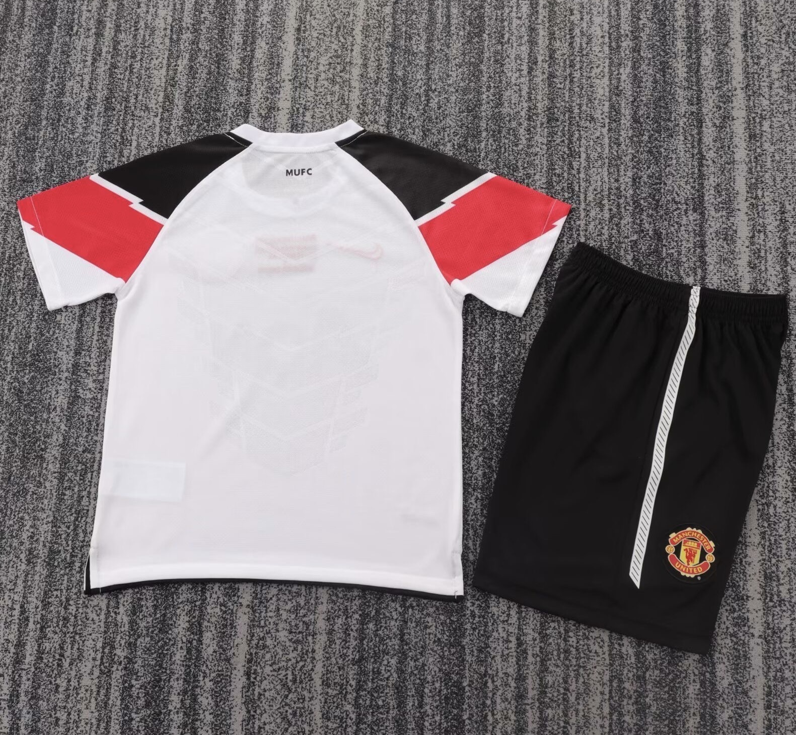 Manchester United Retro Third Away Kids Kit Jersey+Shorts 2010/11 - Champions League Final - sinoshirt