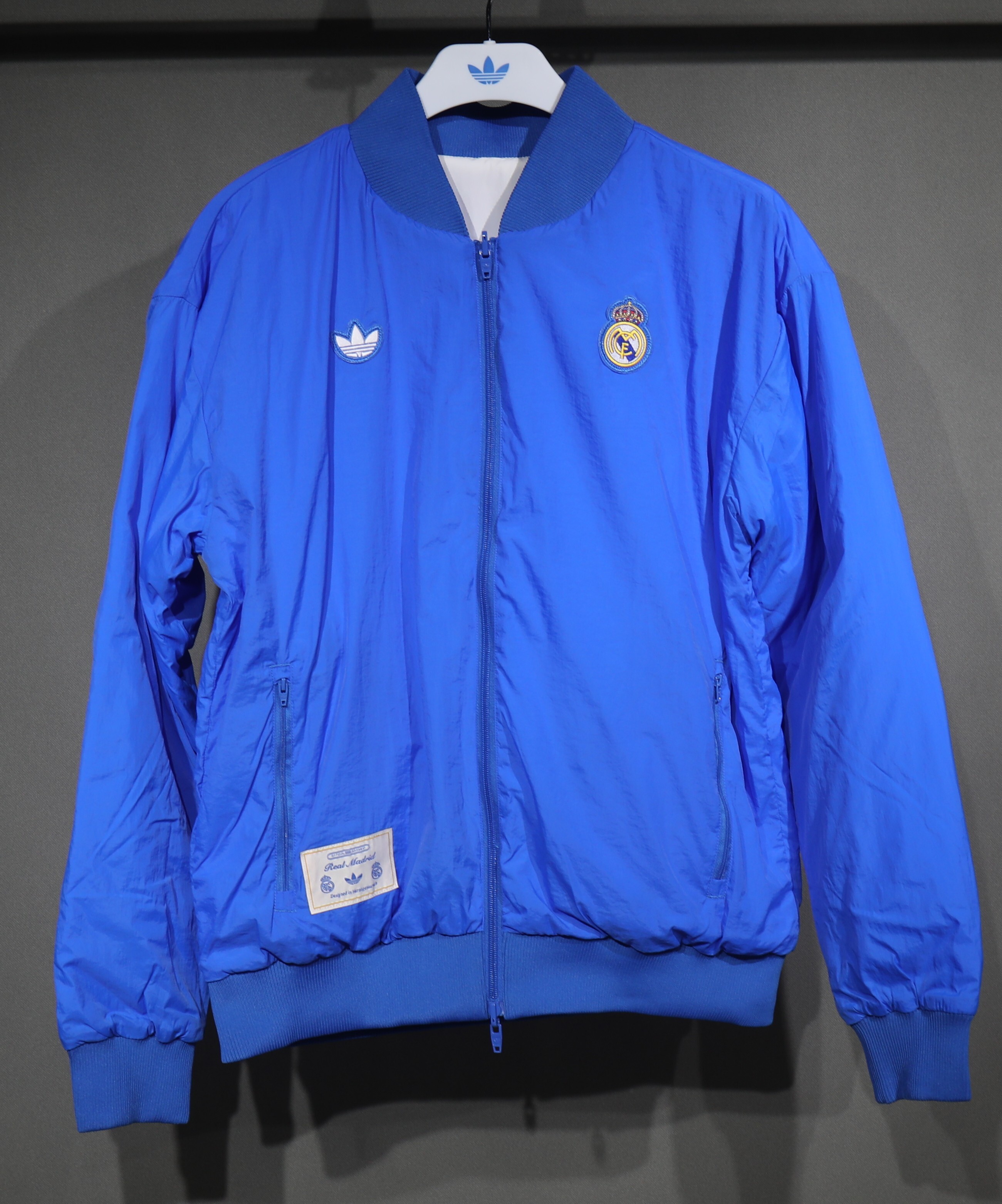 Real Madrid Terrace Icons Reversible Double-Sides Cotton Windbreaker Jacket 2025-26 - sinoshirt
