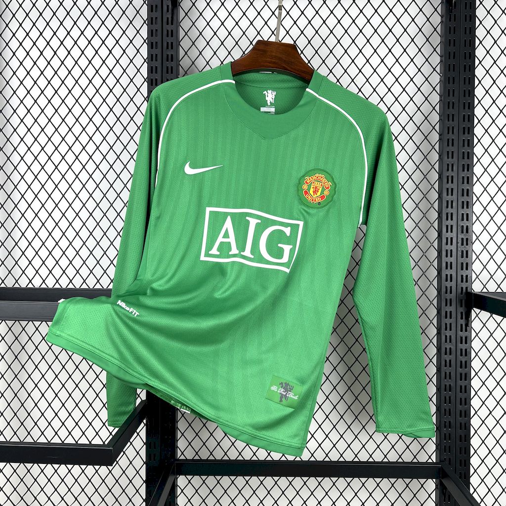Manchester United Retro Green Goalkeeper Long Sleeve Football Jersey Shirt 2007/08 - sinoshirt