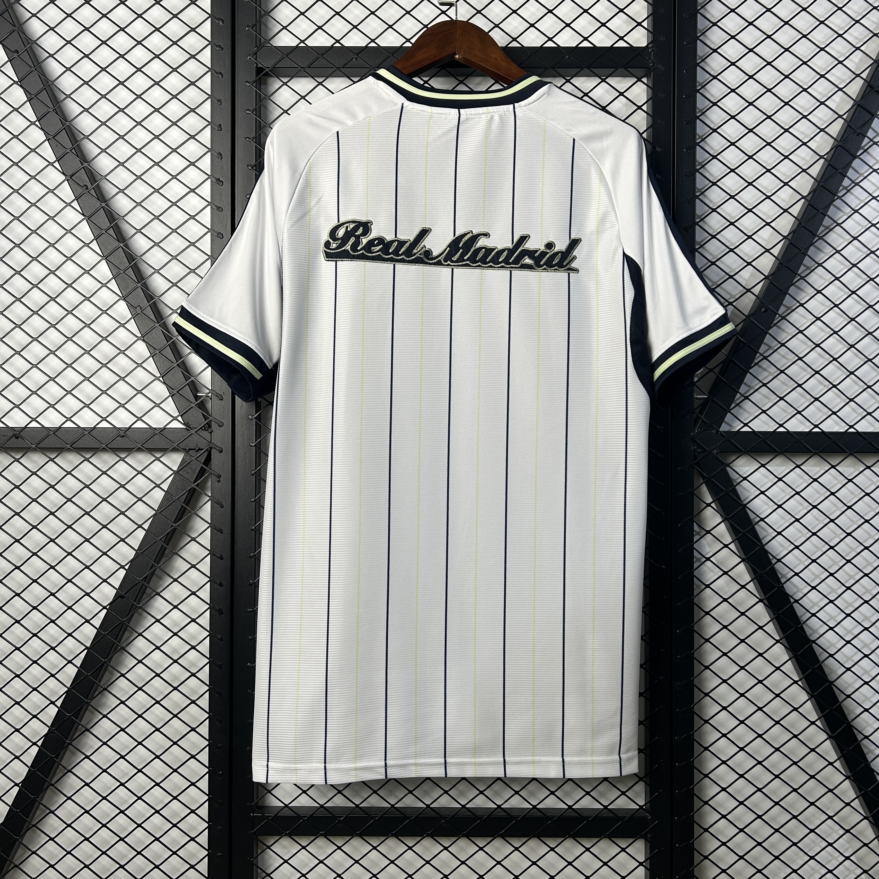 Real Madrid US Pack Custom Shirt 2025/26 - sinoshirt