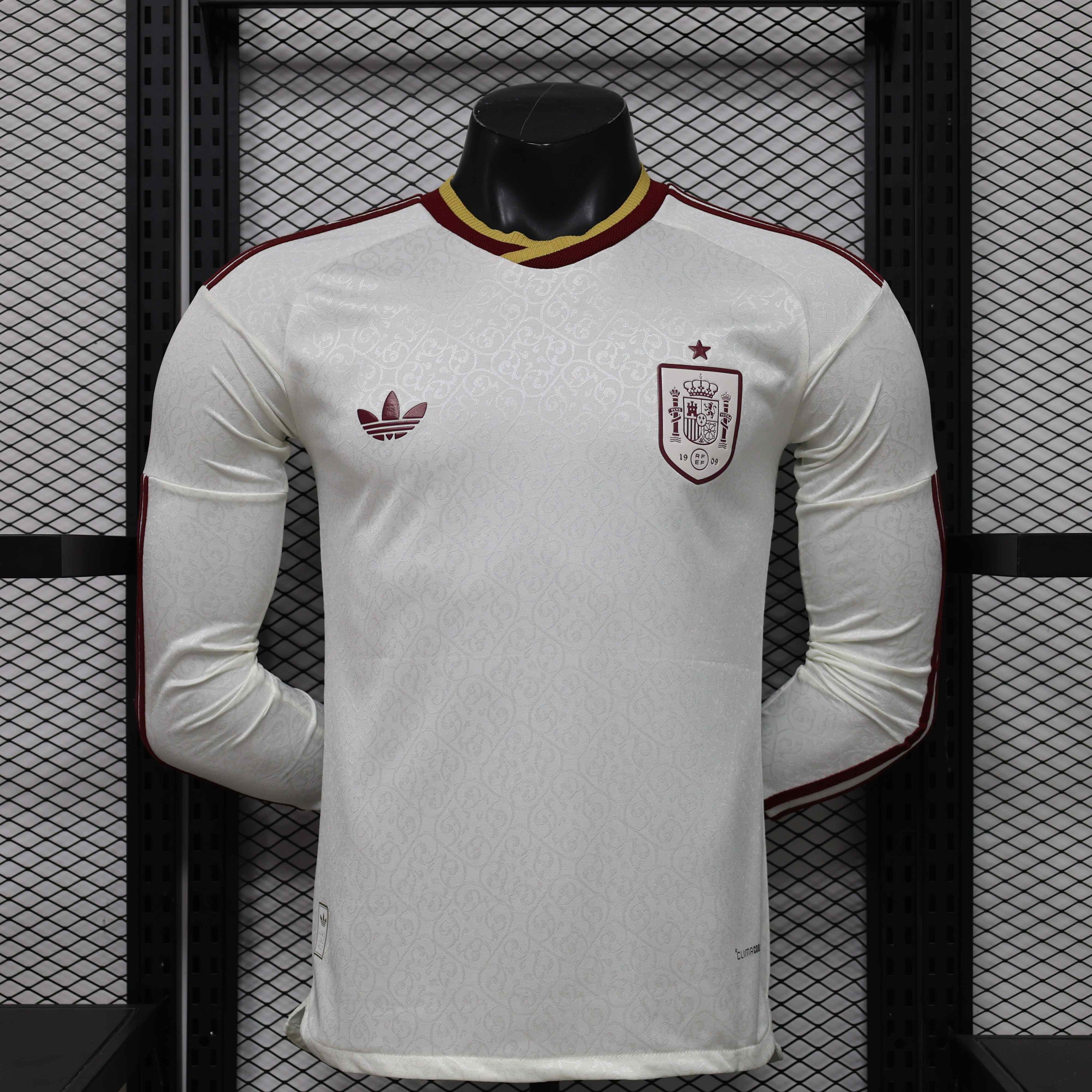 Spain Authentic Football Jersey Away Long Sleeve Shirt World Cup 2026 - sinoshirt