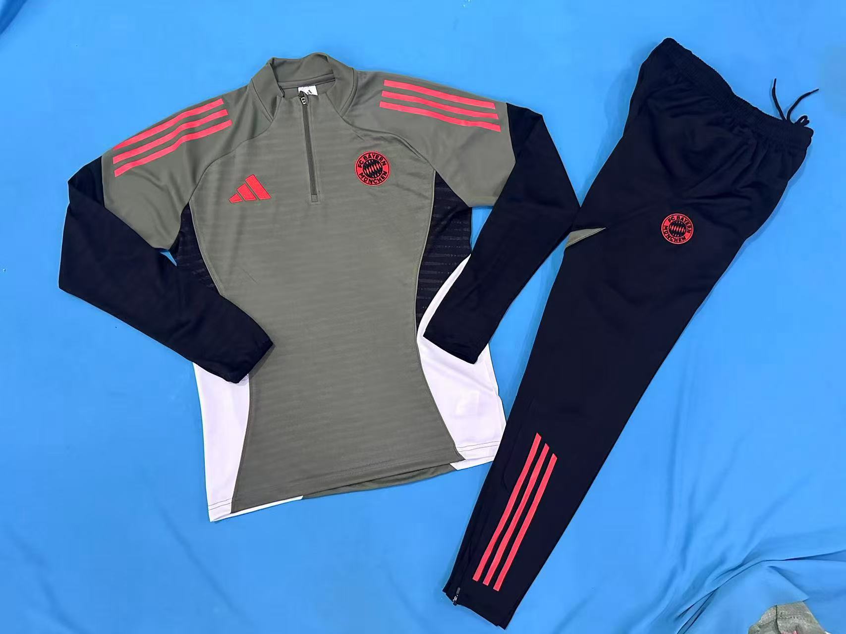 Bayern Munich Authentic Training Kit (Sweatshirt+Pants) 2025/26 - Player Version - sinoshirt
