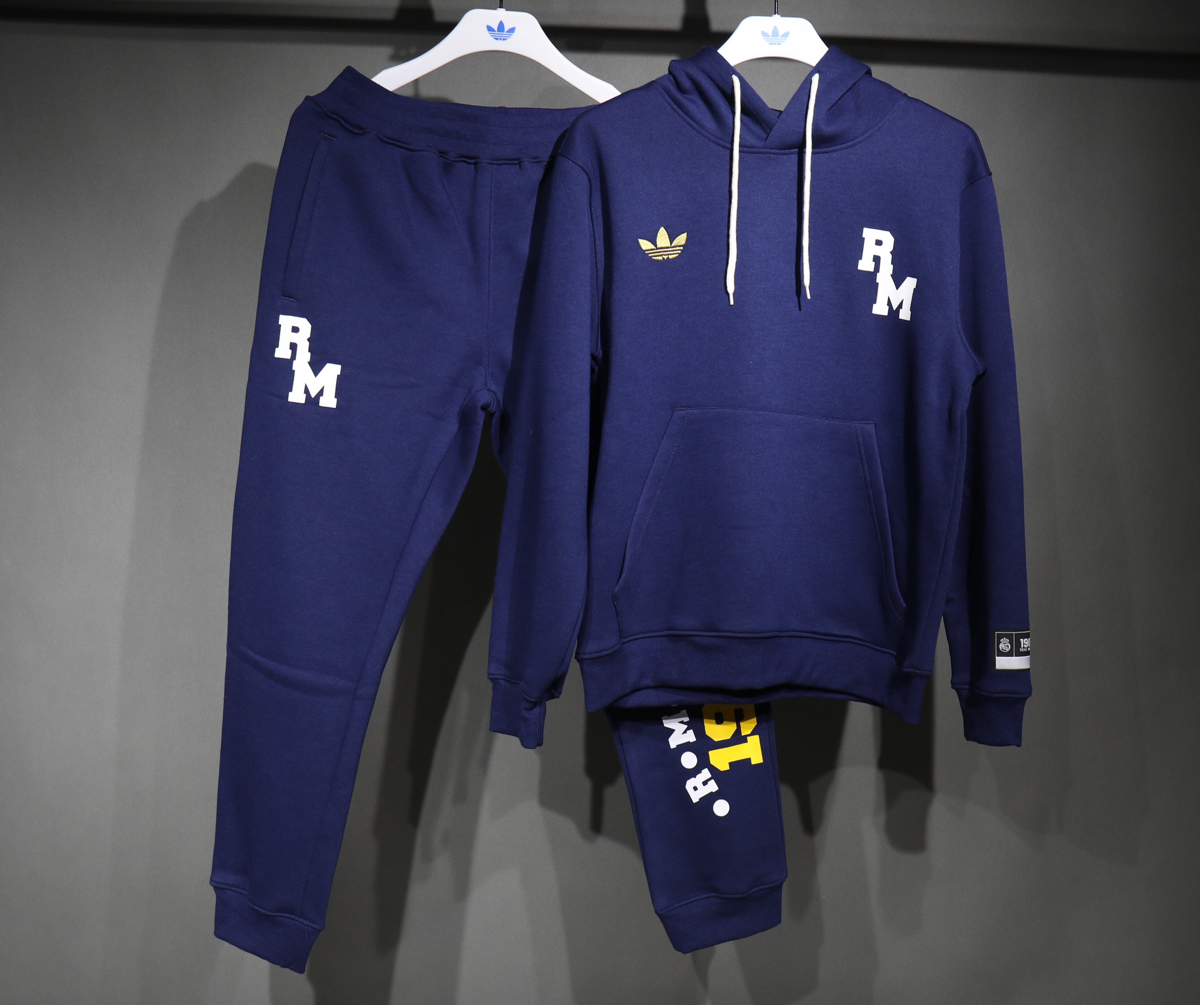 Real Madrid Hoodie Training Kit (Sweatshirt+Pants) Royalblue 2025/26 - sinoshirt