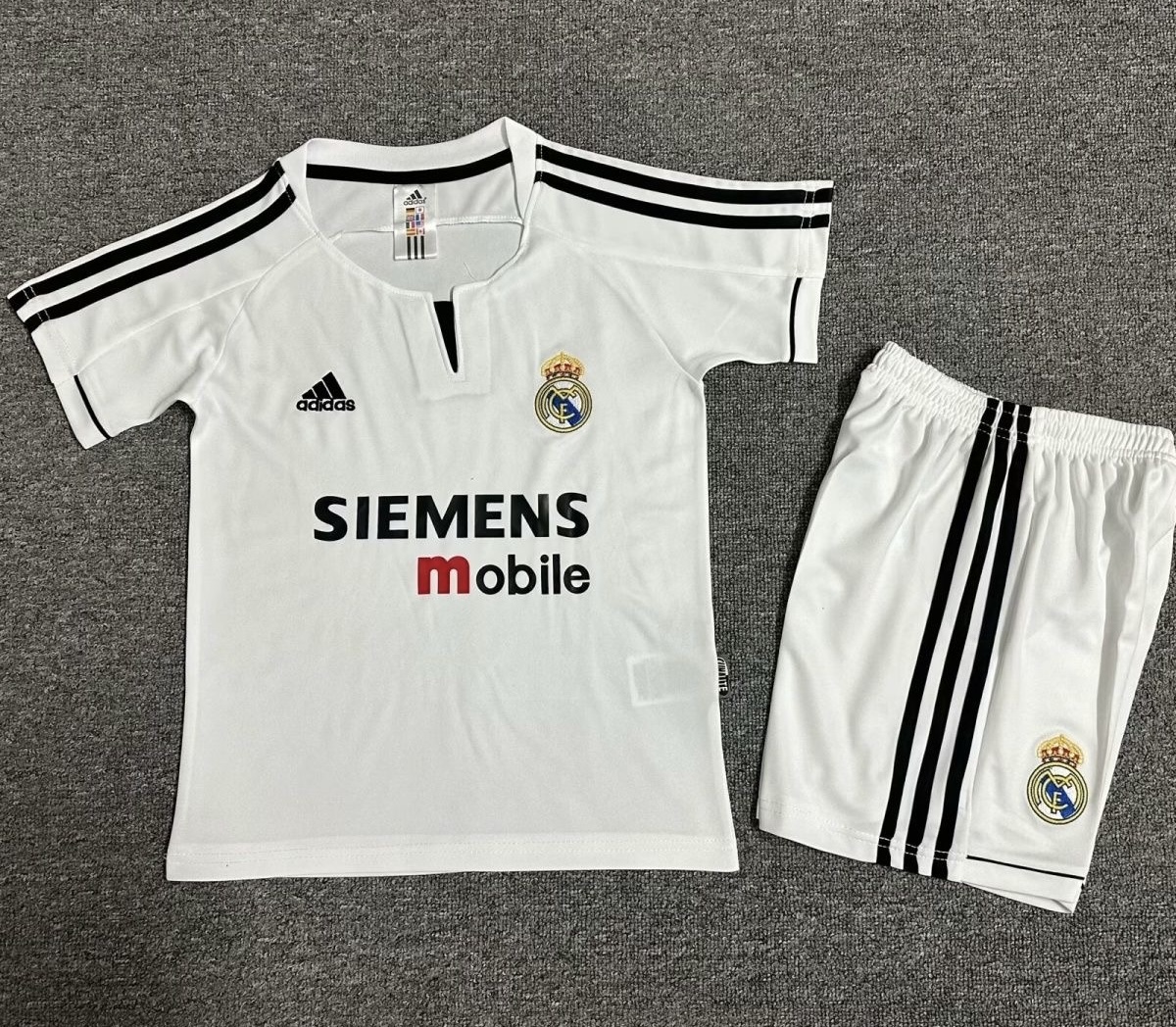 Real Madrid Retro Jersey Home Kids Kit Jersey+Shorts 2003-04 - sinoshirt