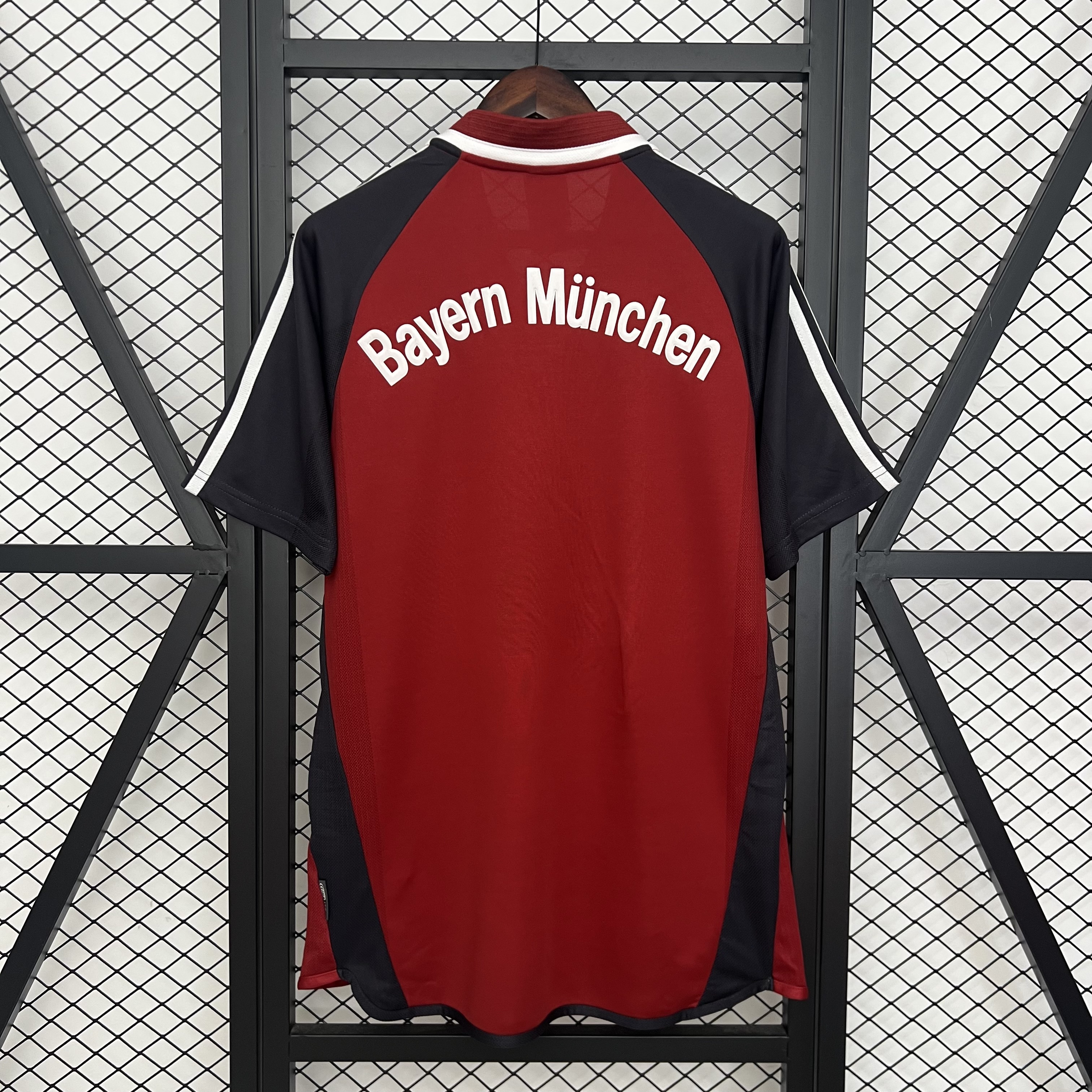 Bayern Munich Retro Jersey Home Soccer Shirt 2001-02 - sinoshirt