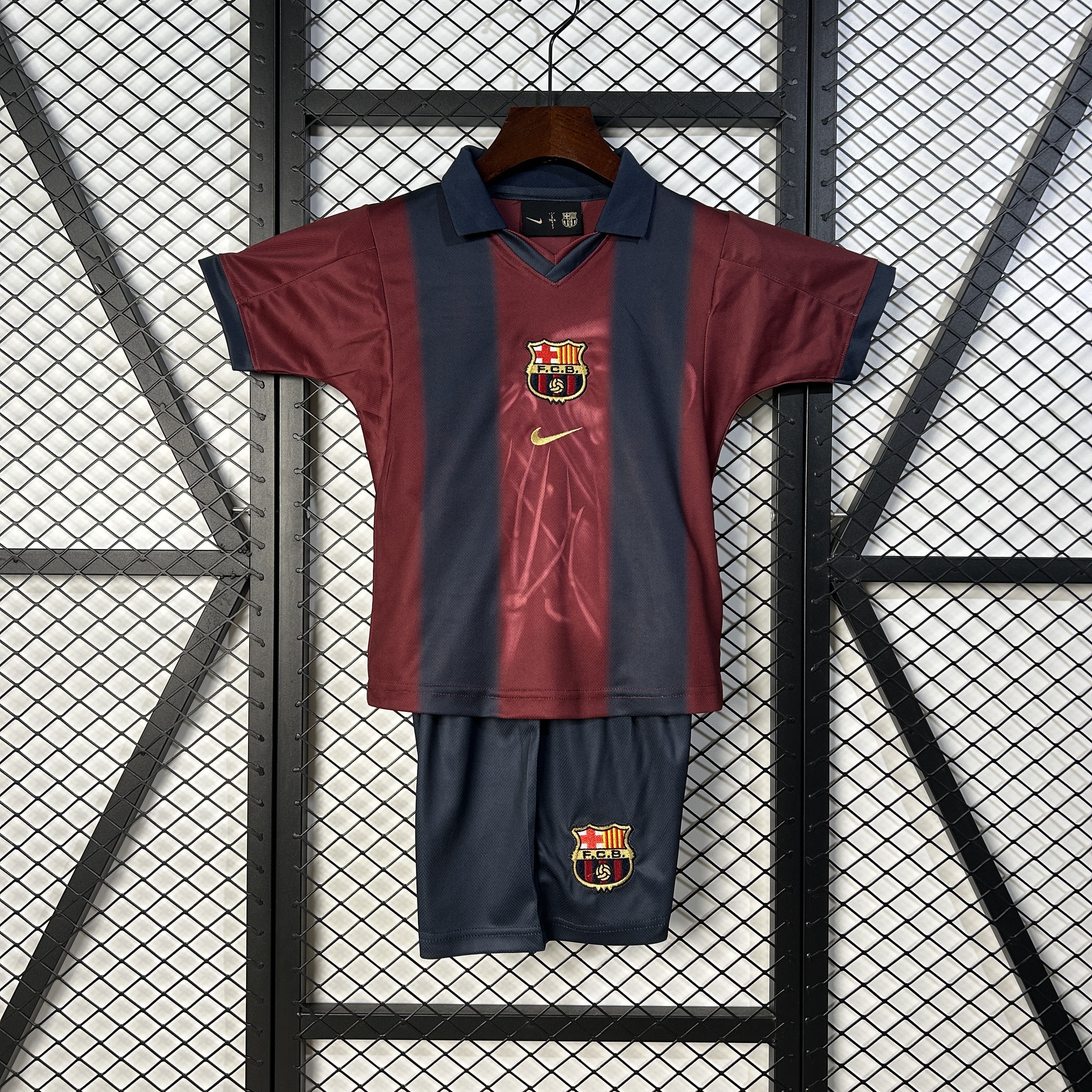 Barcelona Retro Home x CJ SKELETON Kids Kit Jersey+Shorts 2000/01 - sinoshirt