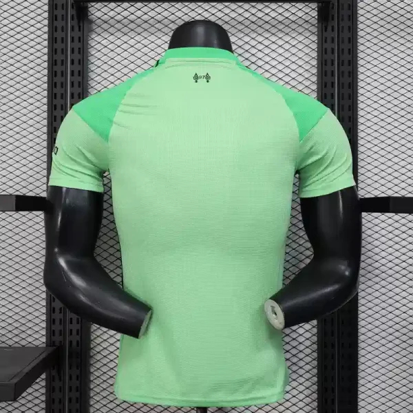 Liverpool Authentic Football Jersey Green Goalkeeper Shirt 2025/26 - sinoshirt
