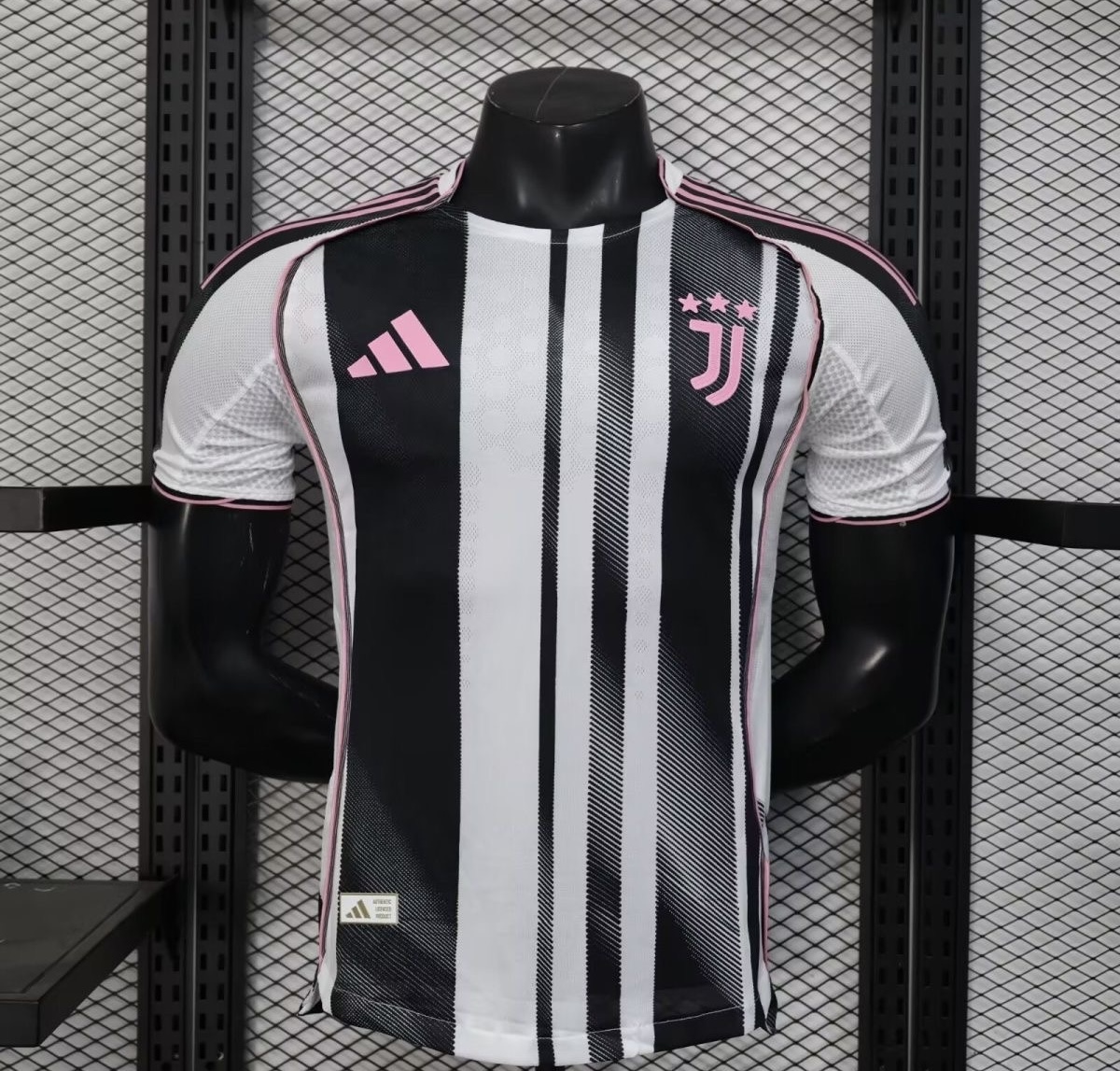 Juventus Authentic Soccer Jersey Home Shirt 2025/26 - sinoshirt