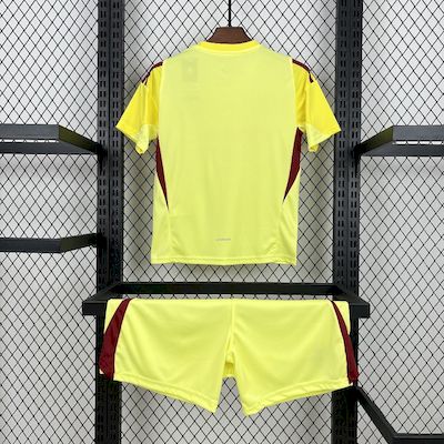 Real Madrid Soccer Jersey Yellow Goalkeeper Kids Kit Jersey+Shorts 2025/26 - sinoshirt