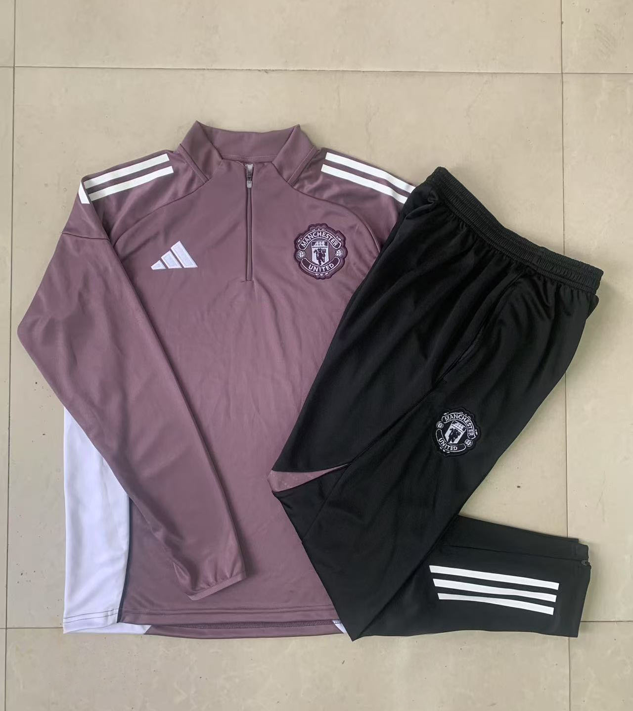 Kids Manchester United Training Kit (Sweatshirt+Pants) Grayish Purple 2025/26 - sinoshirt