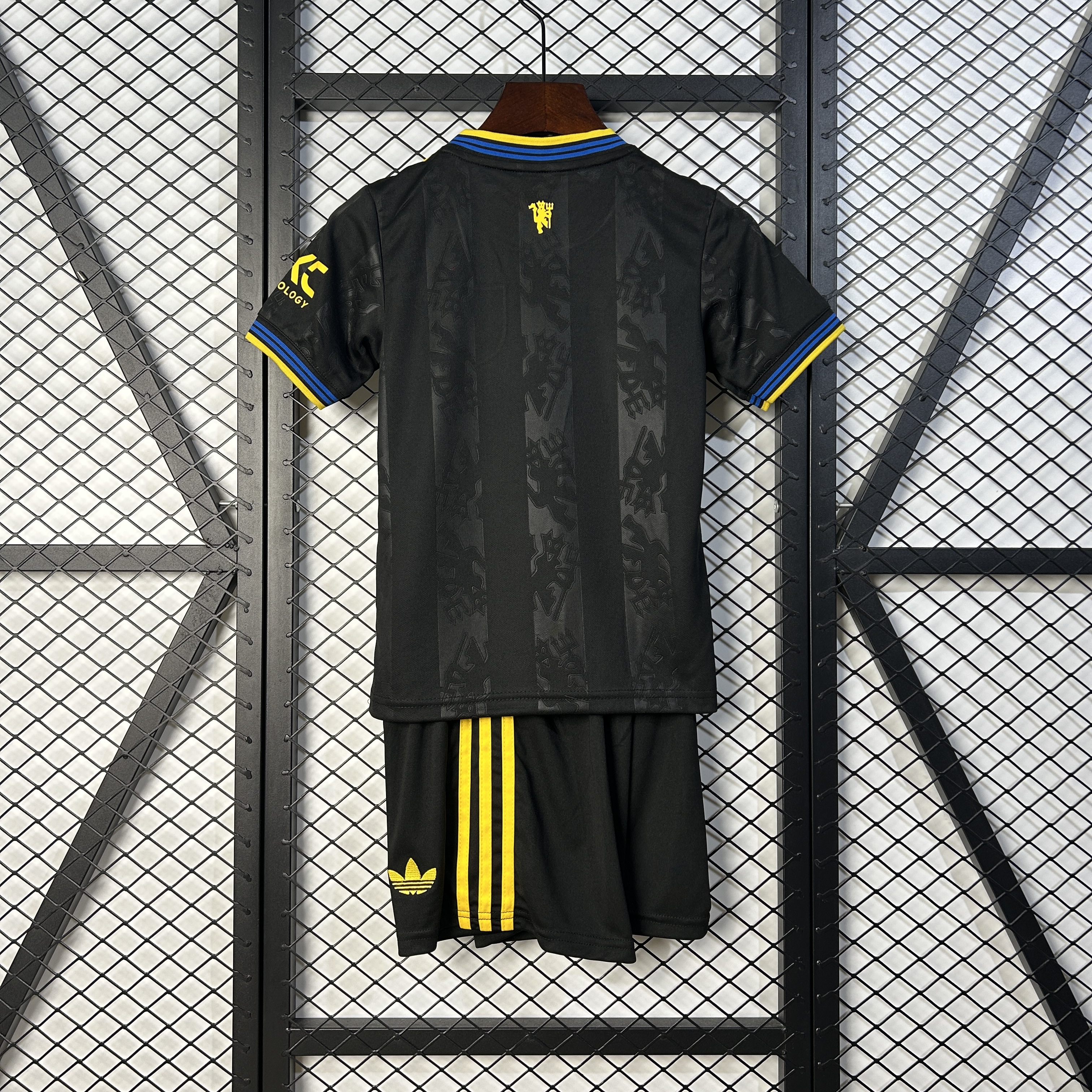 Manchester United Third Away Kids Kit Jersey+Shorts 2025/26 - sinoshirt