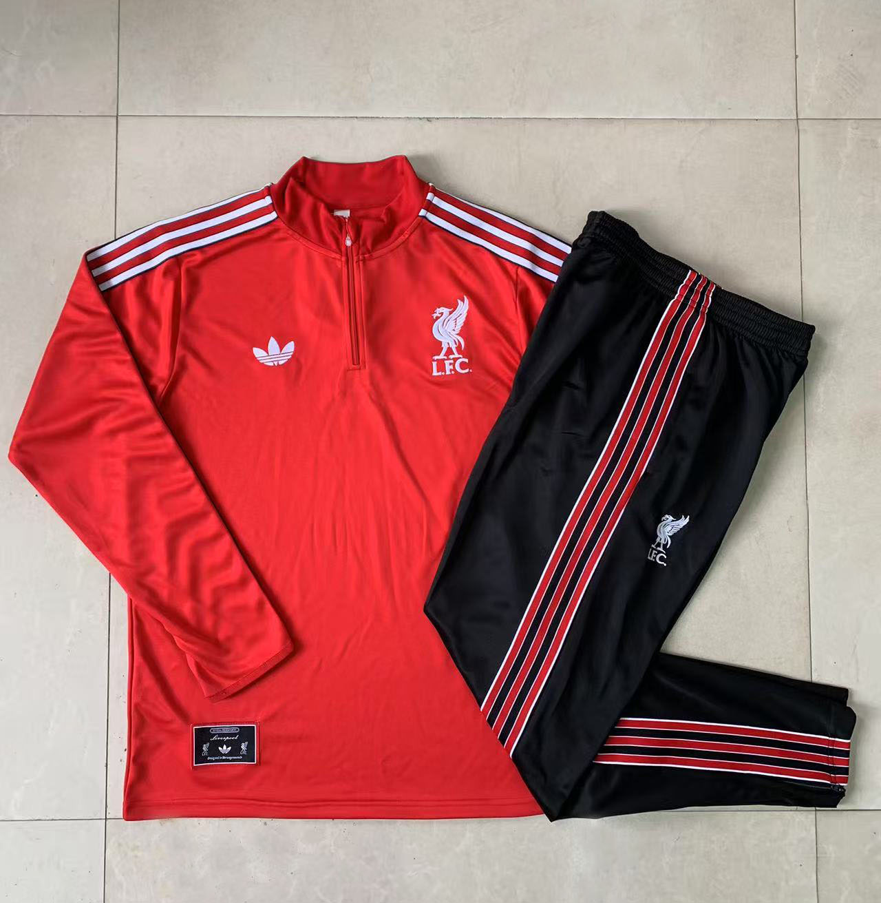 Kids Liverpool Training Kit (Sweatshirt+Pants) Red 2025/26 - sinoshirt