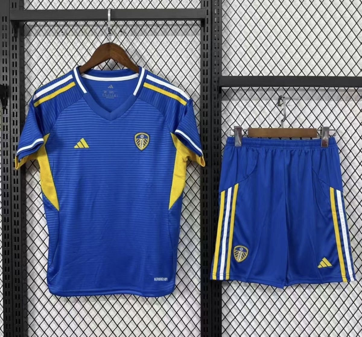 Leeds United Football Jersey Away Kids Kit Jersey+Shorts 2025/26 - Without Sponsor - sinoshirt