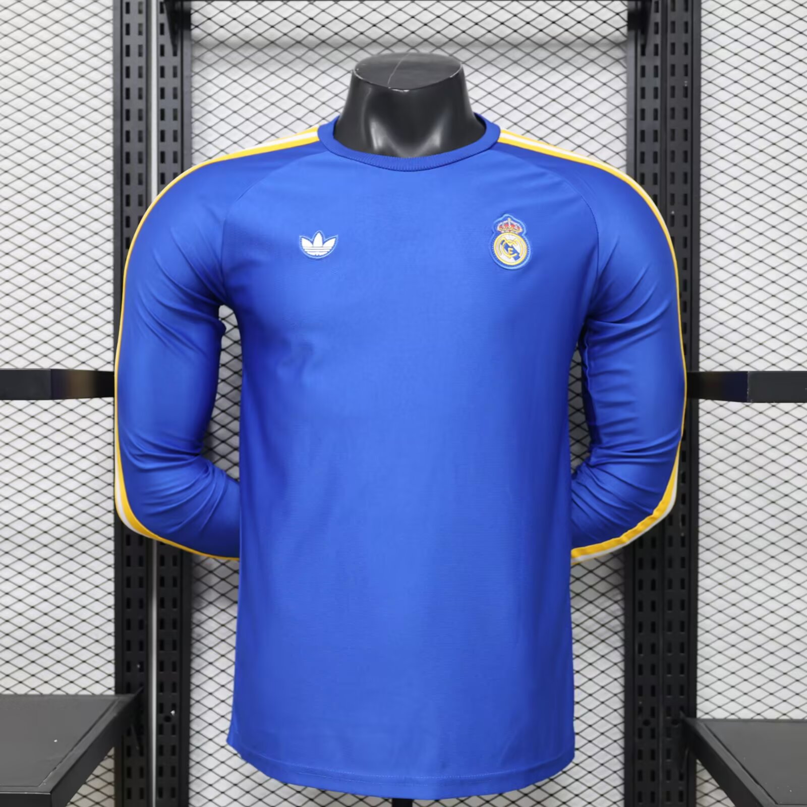 Real Madrid Authentic Football Jersey Terrace Icons Long Sleeve Special Edition Shirt 2026/27 - sinoshirt